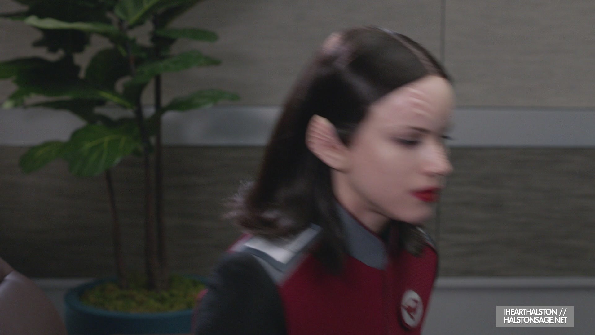 iHeartHalston_HalstonSageNet_TheOrville1x10Screencaps_205.jpg