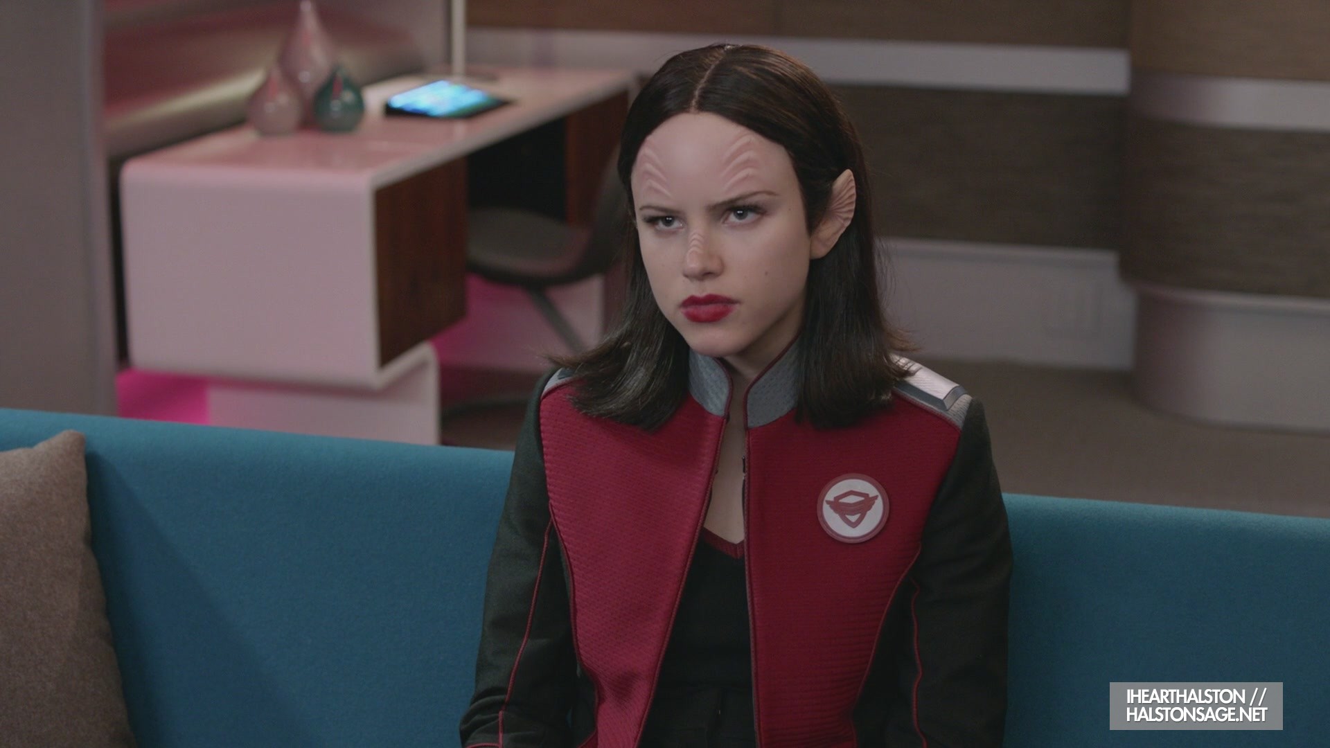 iHeartHalston_HalstonSageNet_TheOrville1x10Screencaps_209.jpg