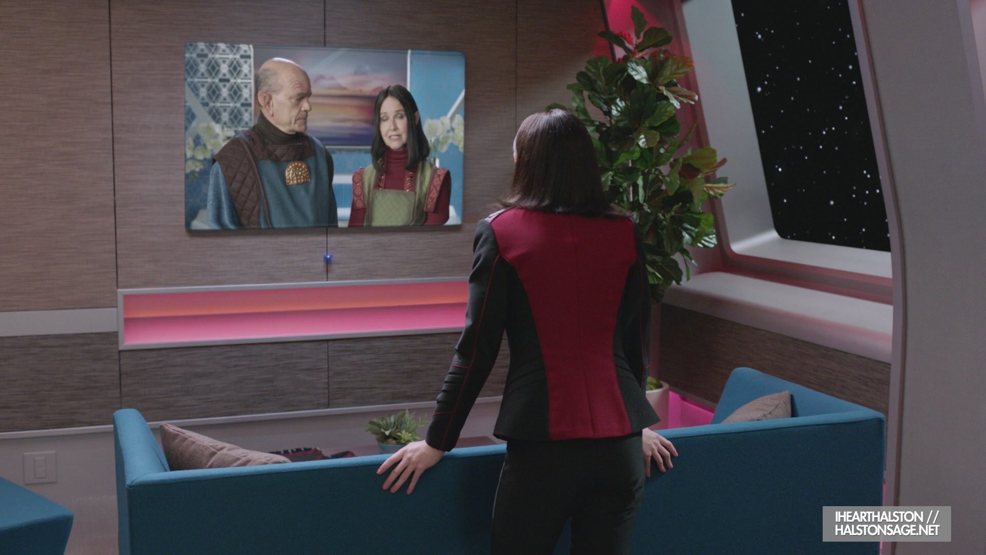 iHeartHalston_HalstonSageNet_TheOrville1x10Screencaps_248.jpg