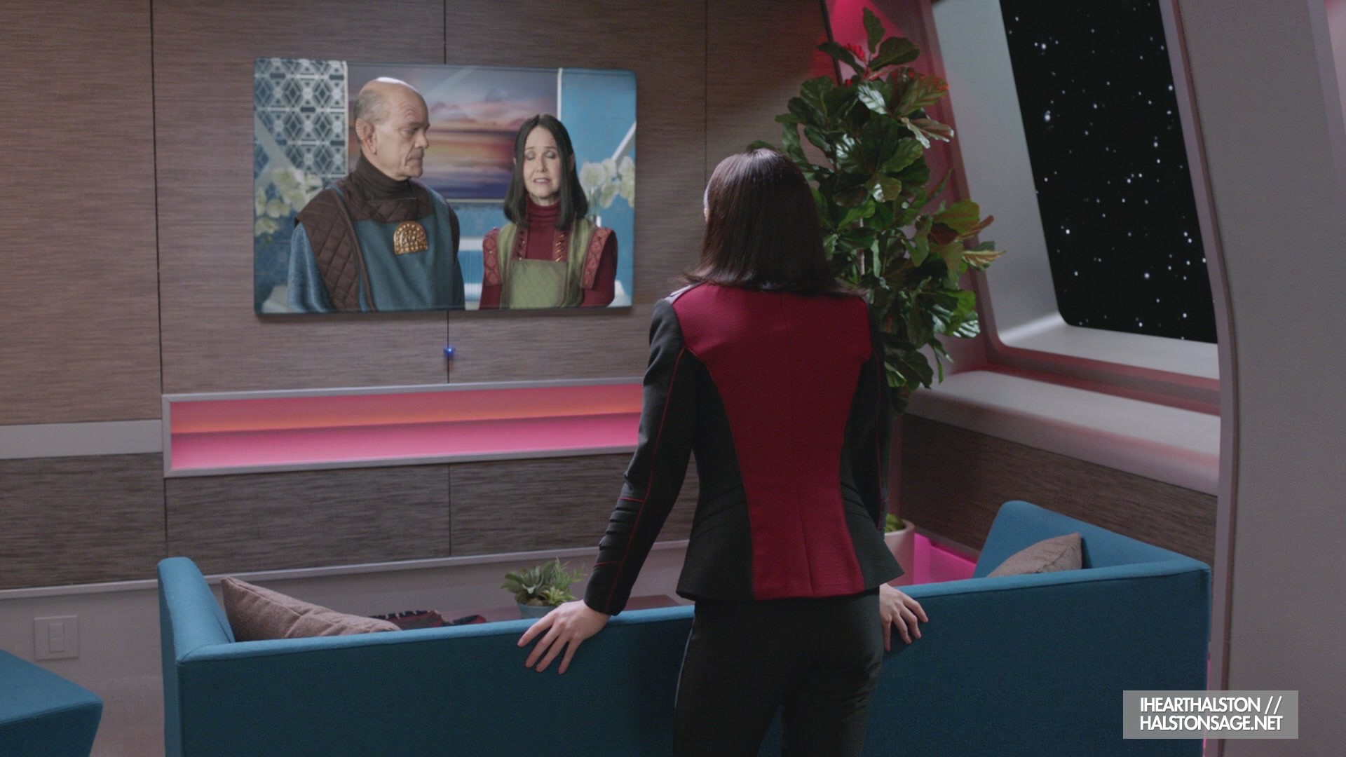 iHeartHalston_HalstonSageNet_TheOrville1x10Screencaps_249.jpg