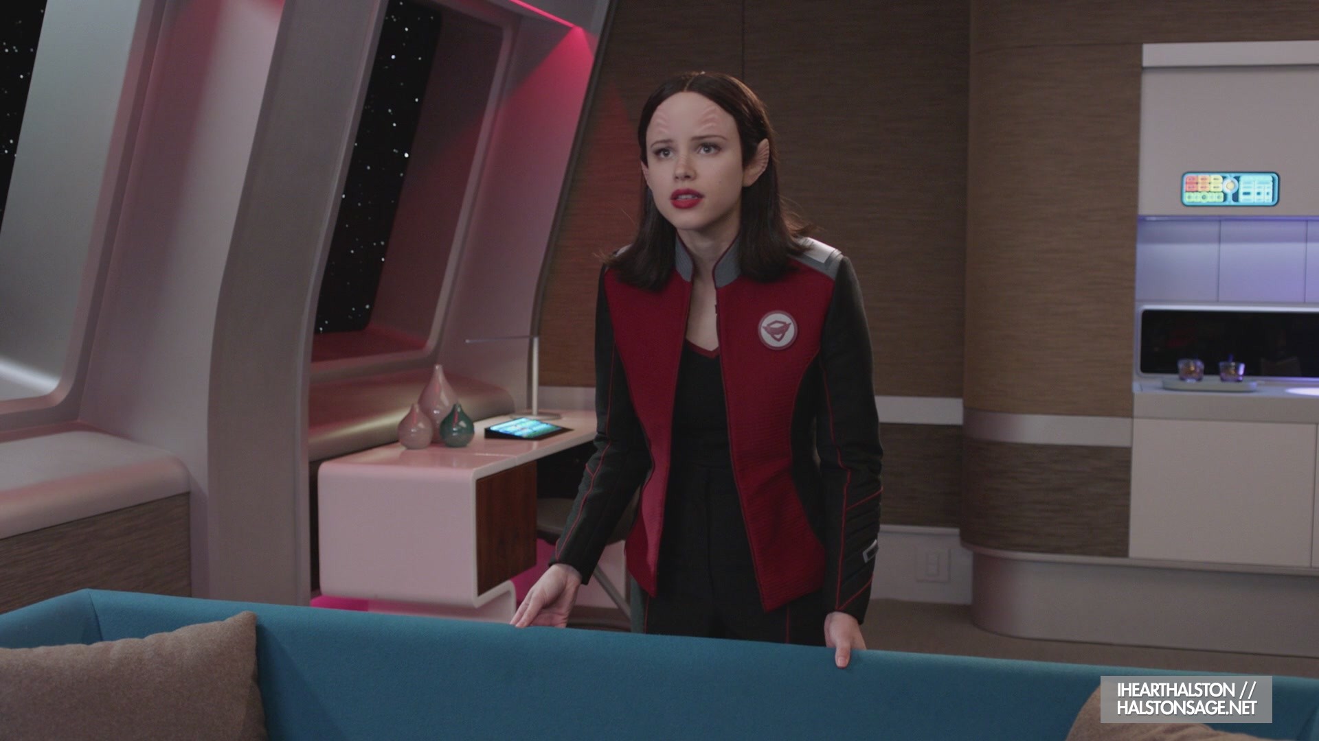 iHeartHalston_HalstonSageNet_TheOrville1x10Screencaps_253.jpg