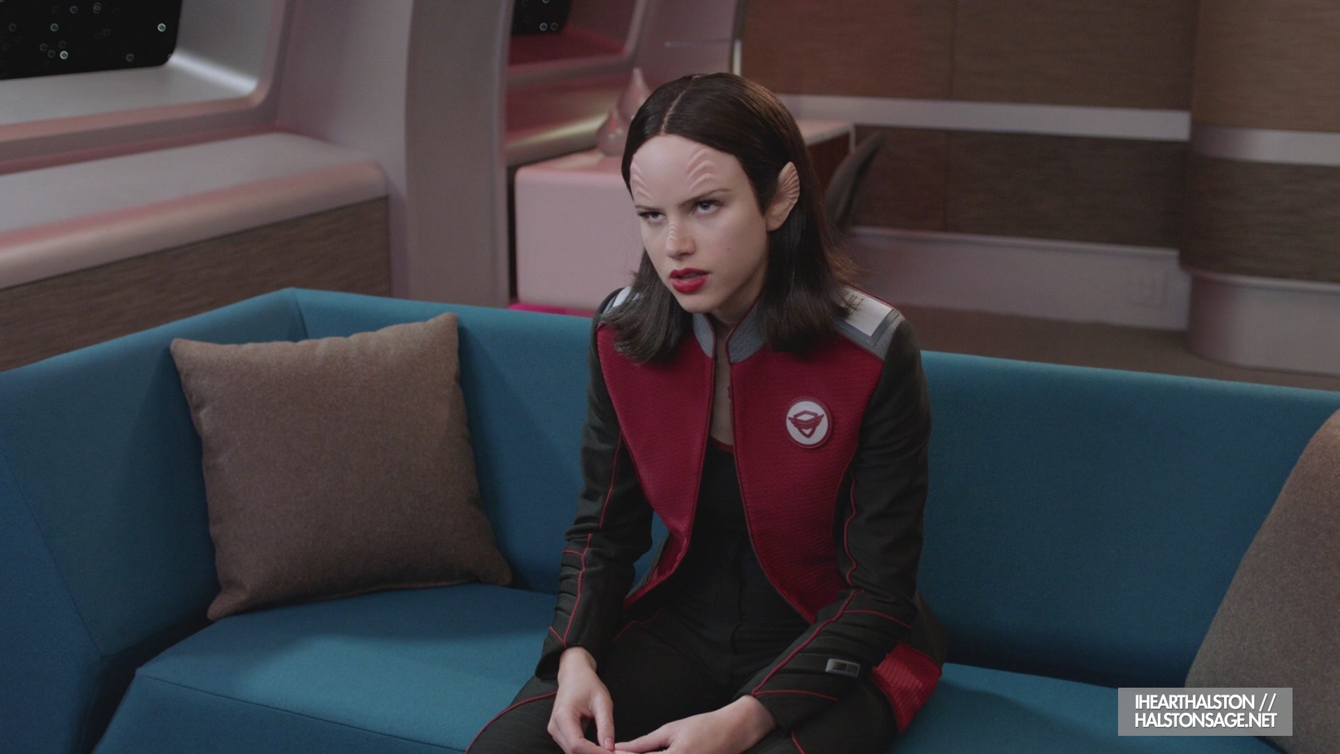 iHeartHalston_HalstonSageNet_TheOrville1x10Screencaps_283.jpg