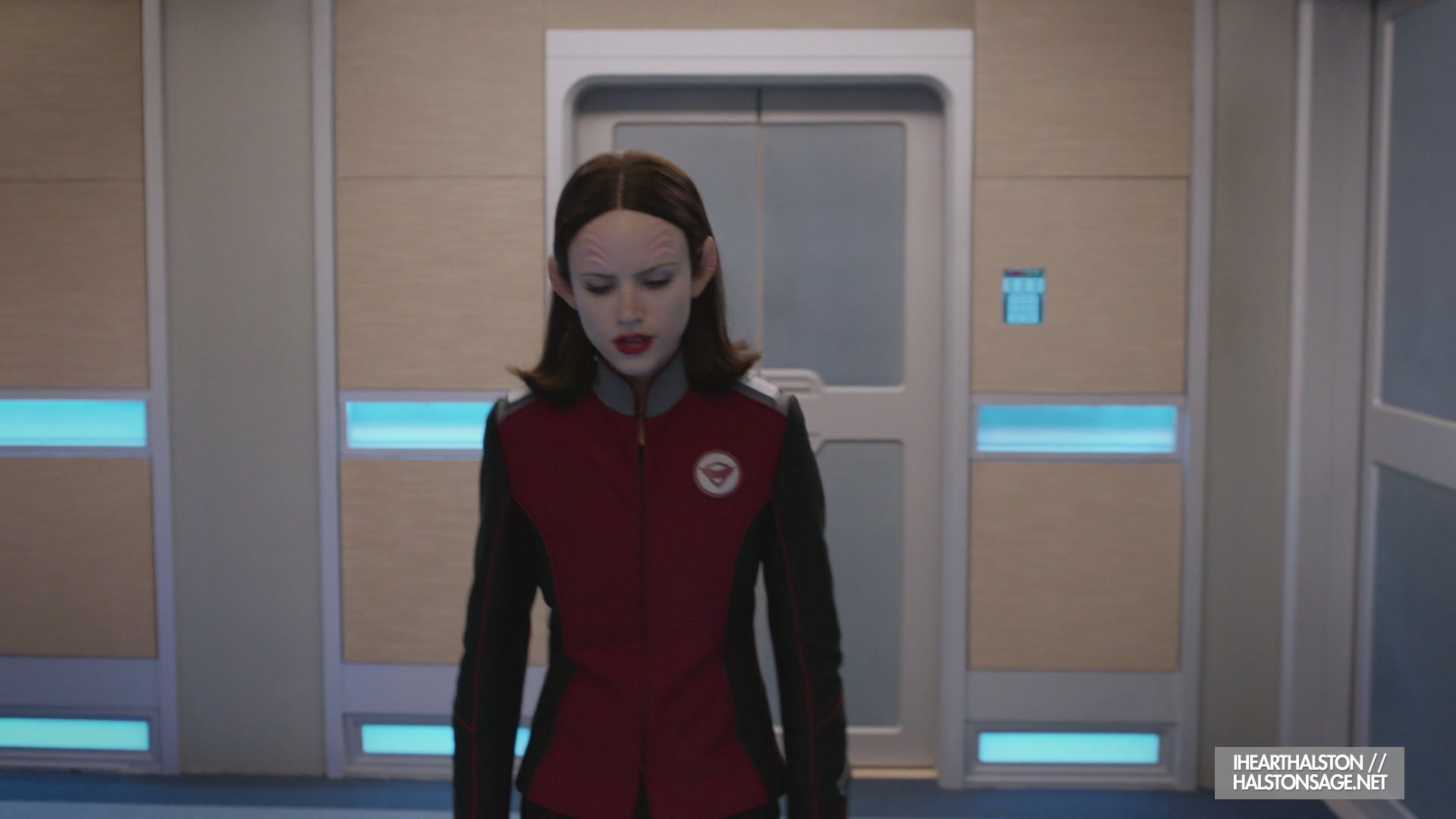 iHeartHalston_HalstonSageNet_TheOrville1x10Screencaps_288.jpg