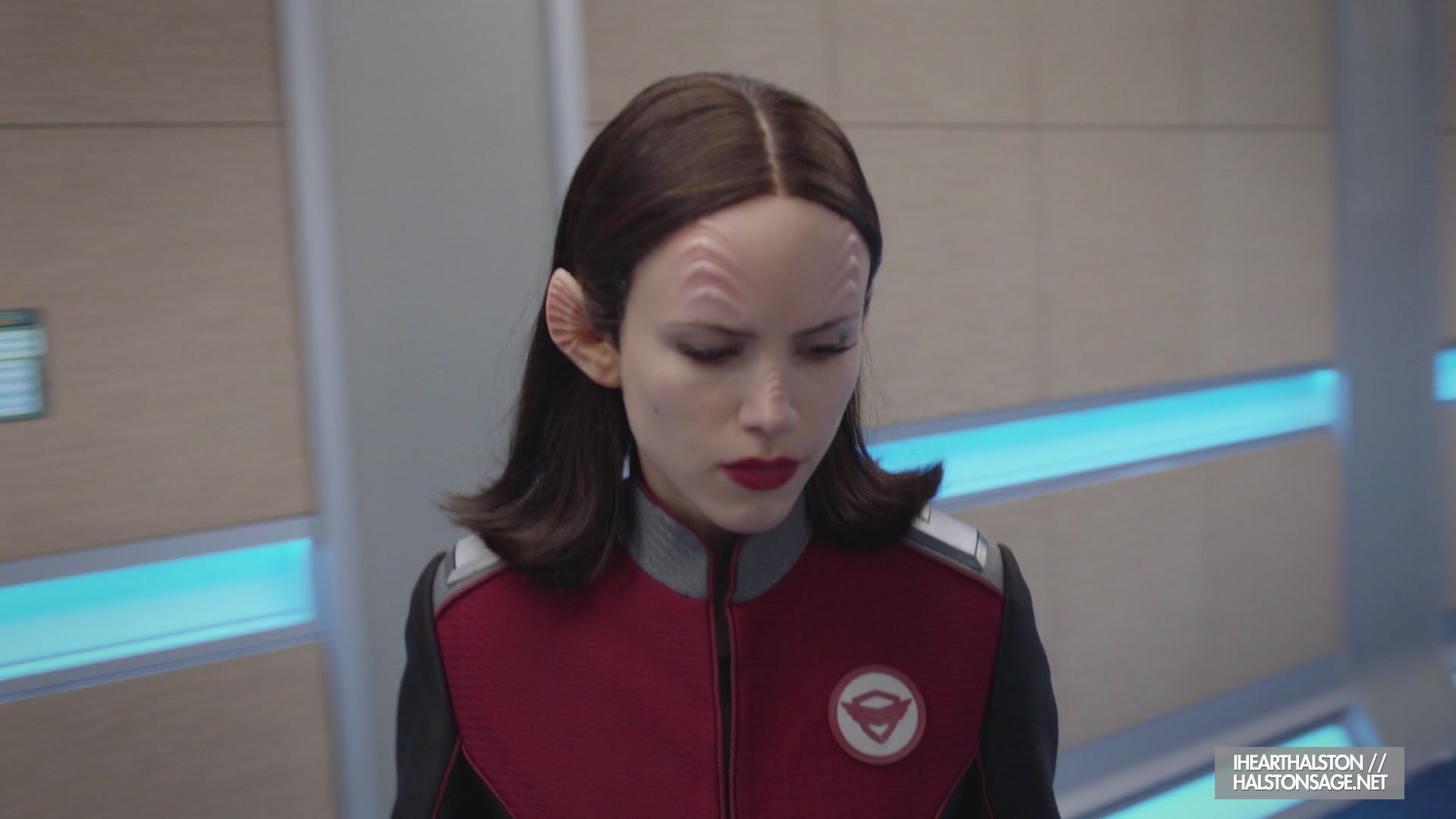 iHeartHalston_HalstonSageNet_TheOrville1x10Screencaps_293.jpg