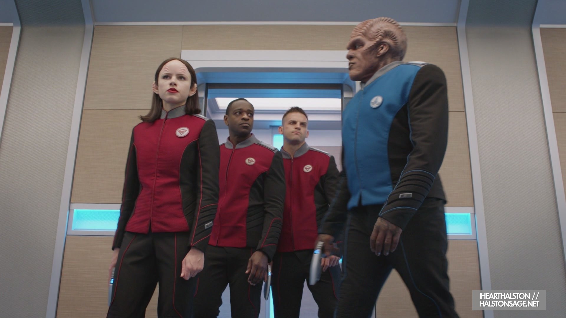 iHeartHalston_HalstonSageNet_TheOrville1x10Screencaps_367.jpg