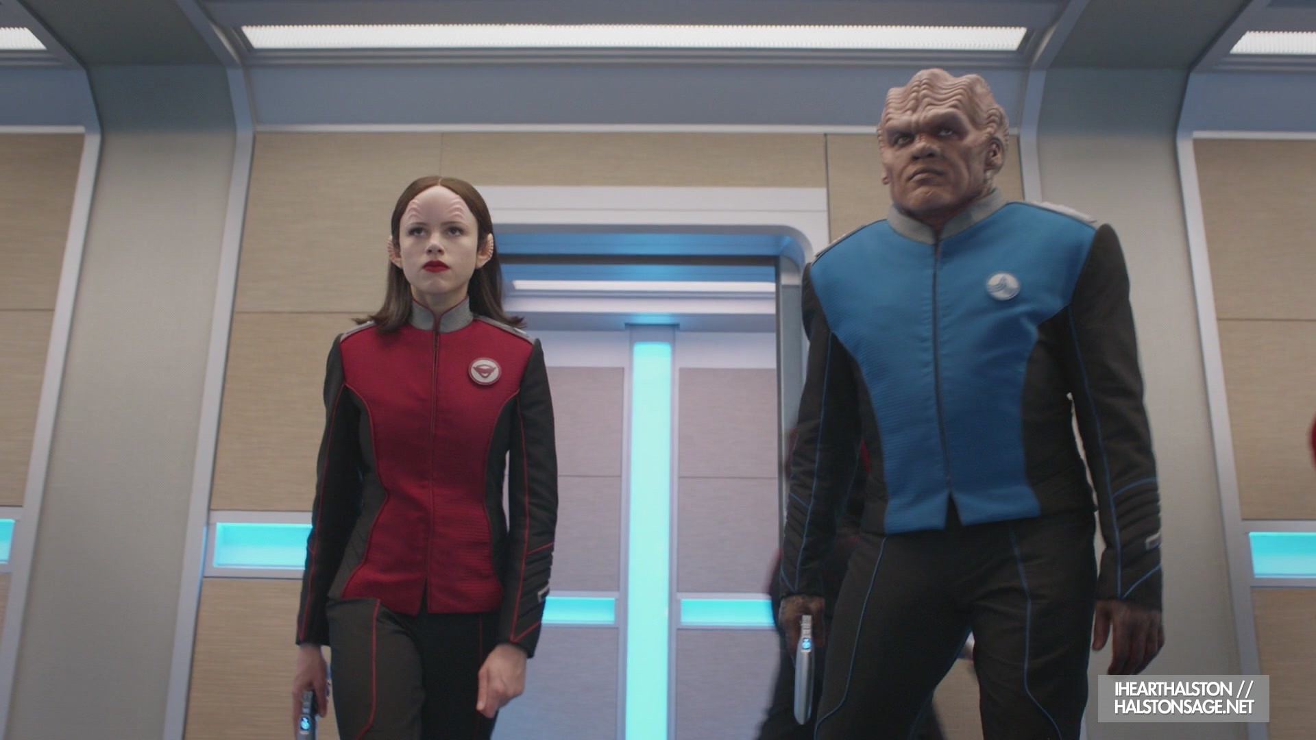 iHeartHalston_HalstonSageNet_TheOrville1x10Screencaps_372.jpg