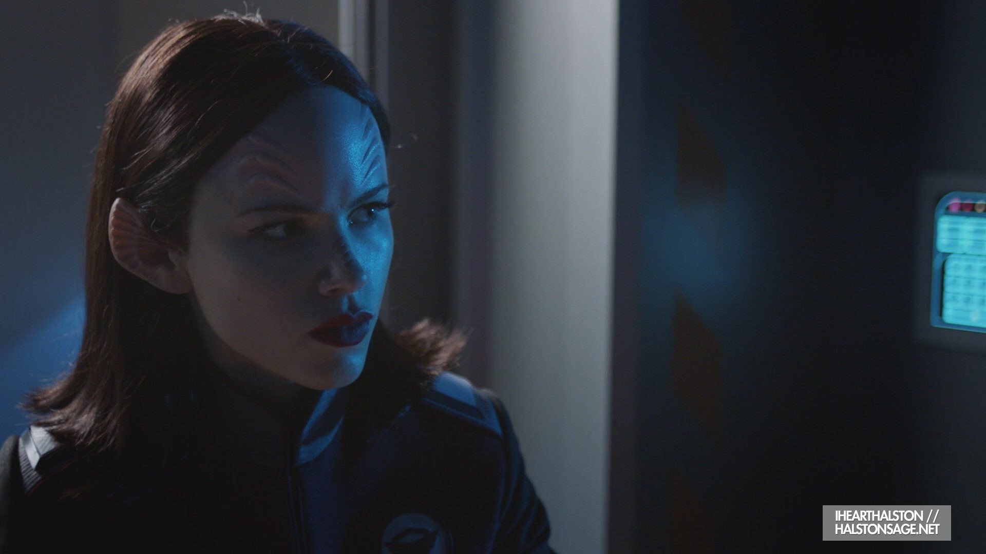 iHeartHalston_HalstonSageNet_TheOrville1x10Screencaps_397.jpg