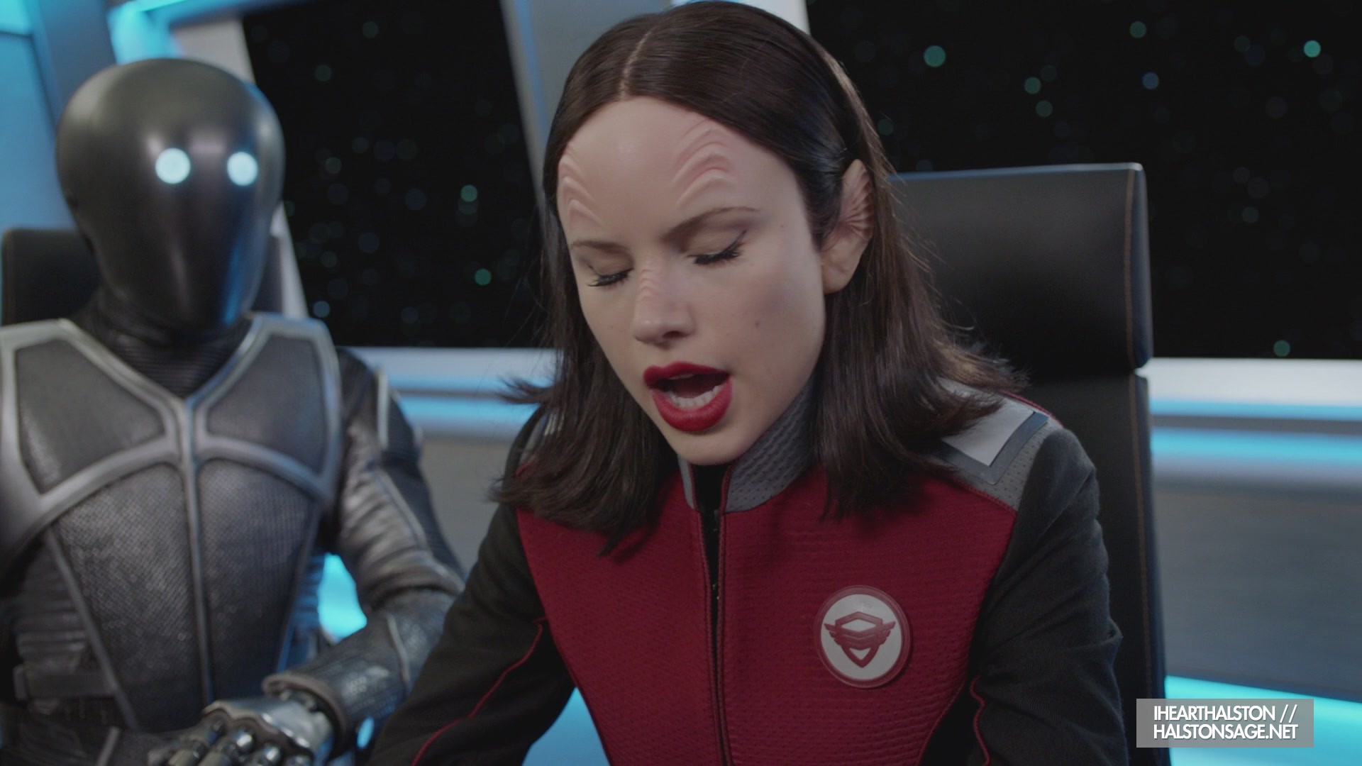 iHeartHalston_HalstonSageNet_TheOrville1x10Screencaps_444.jpg