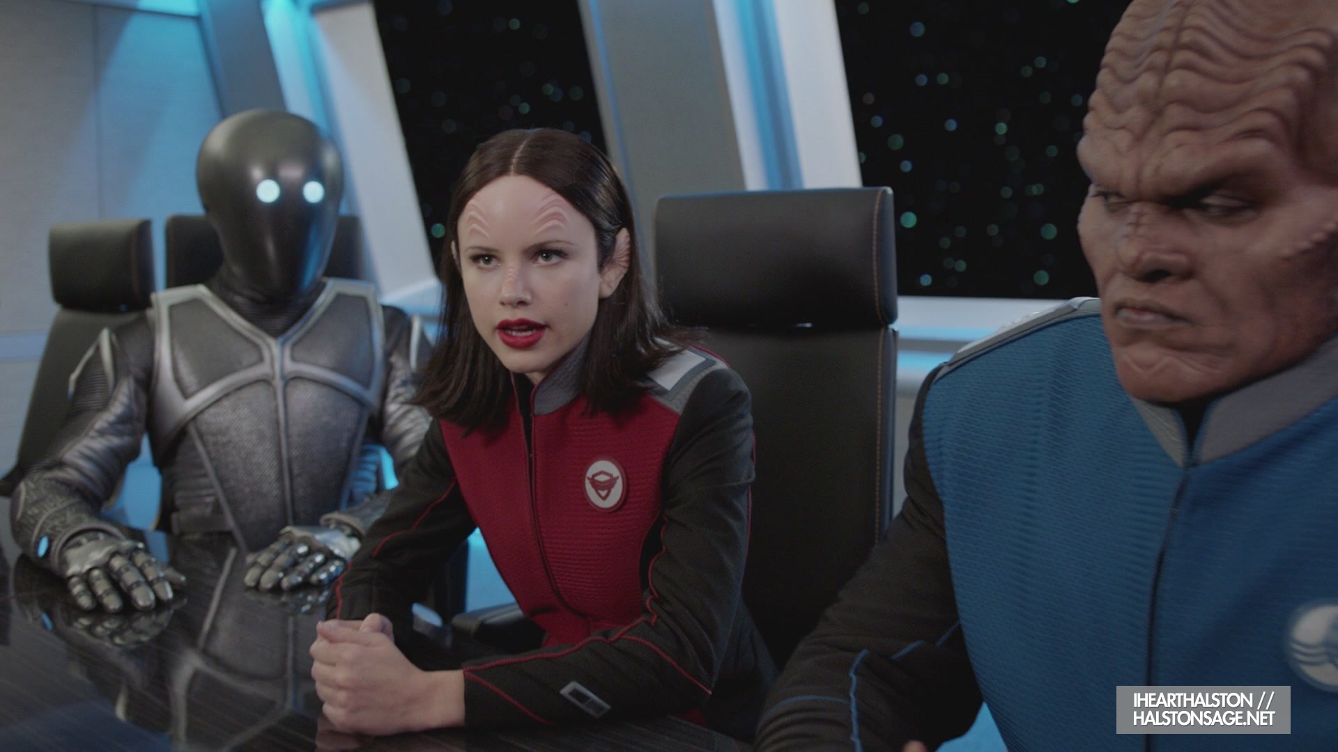 iHeartHalston_HalstonSageNet_TheOrville1x10Screencaps_448.jpg