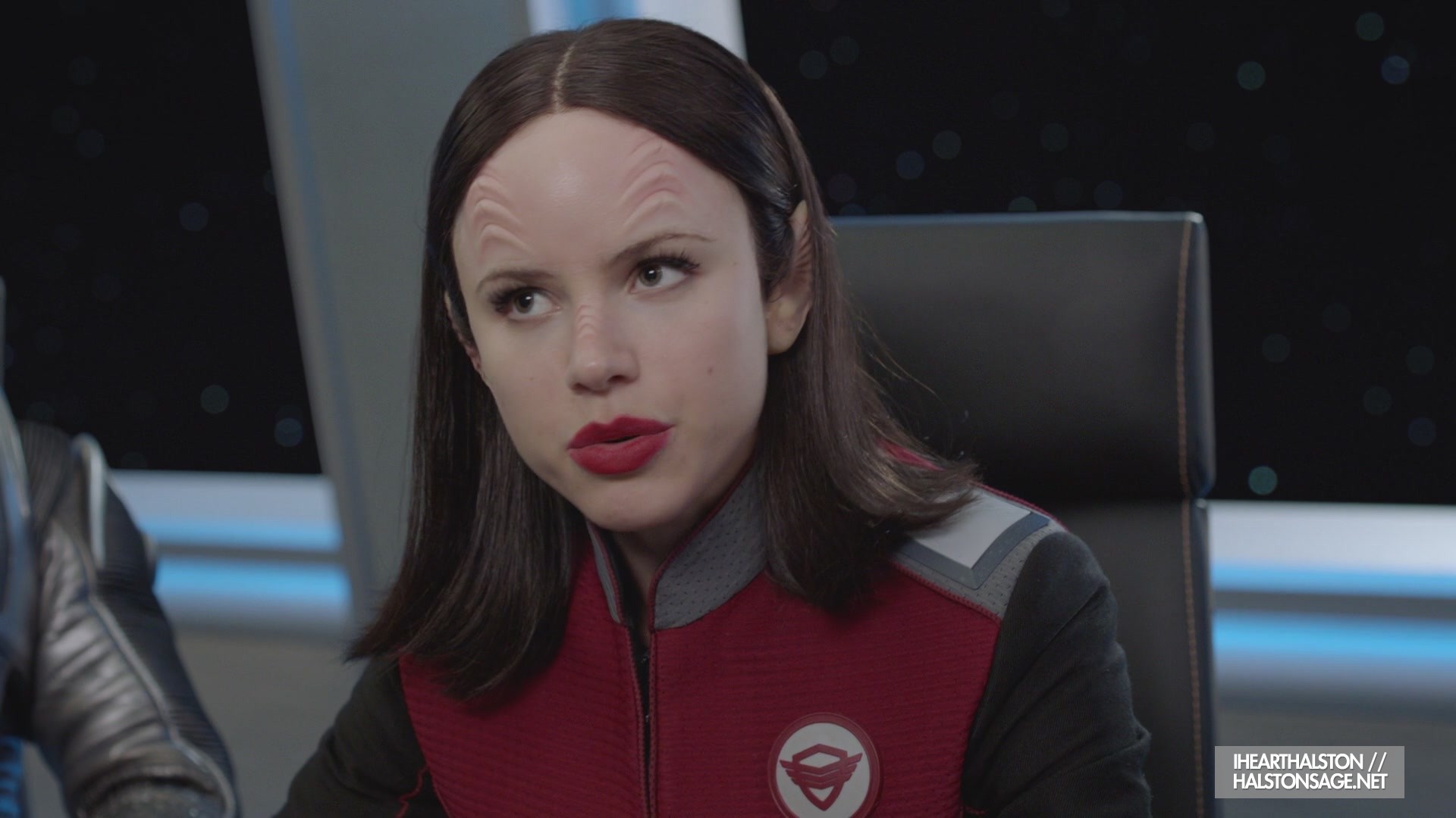 iHeartHalston_HalstonSageNet_TheOrville1x10Screencaps_453.jpg