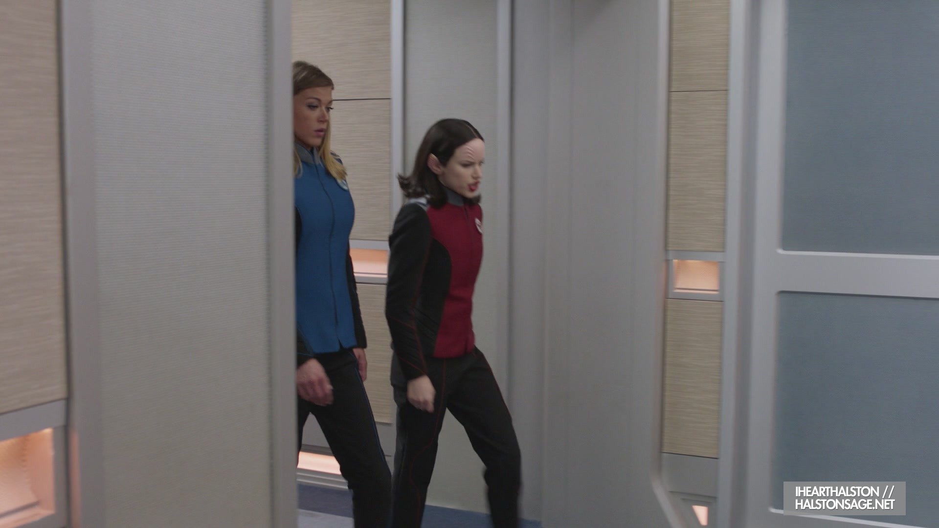 iHeartHalston_HalstonSageNet_TheOrville1x10Screencaps_458.jpg