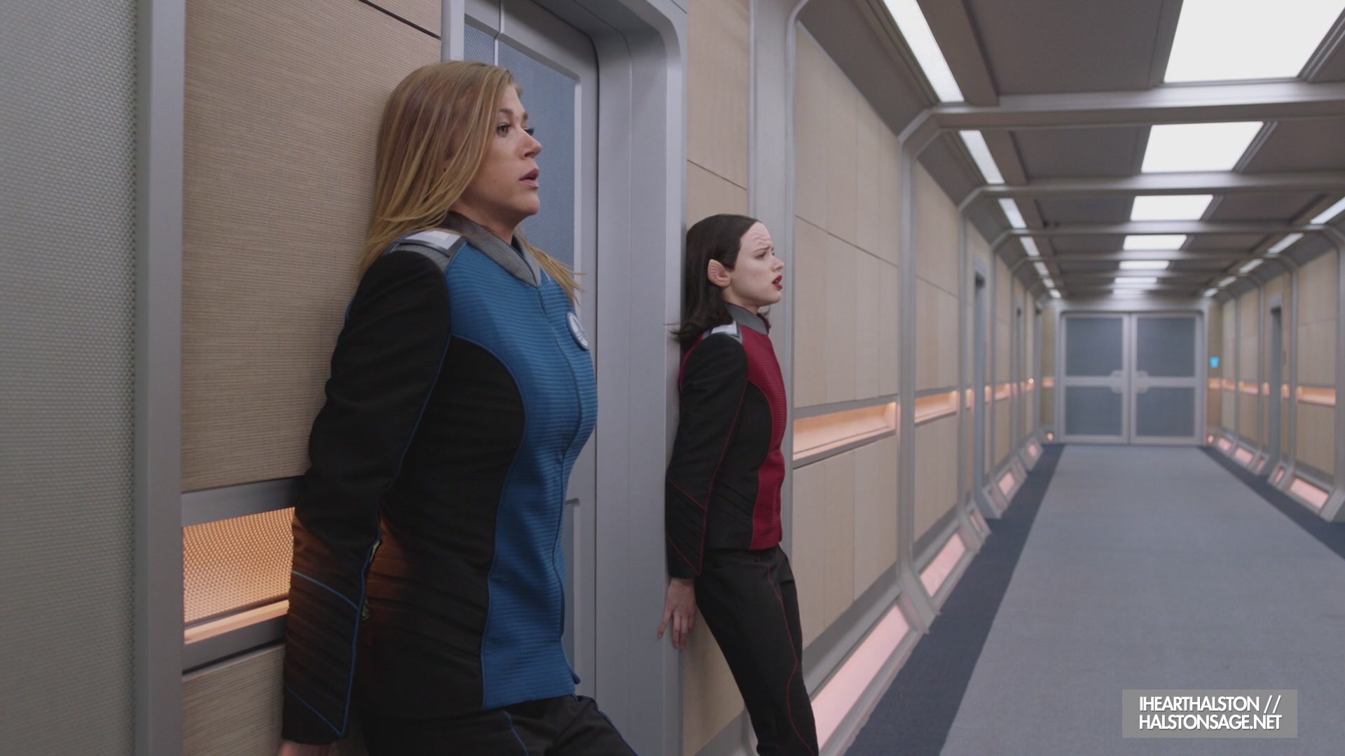 iHeartHalston_HalstonSageNet_TheOrville1x10Screencaps_490.jpg