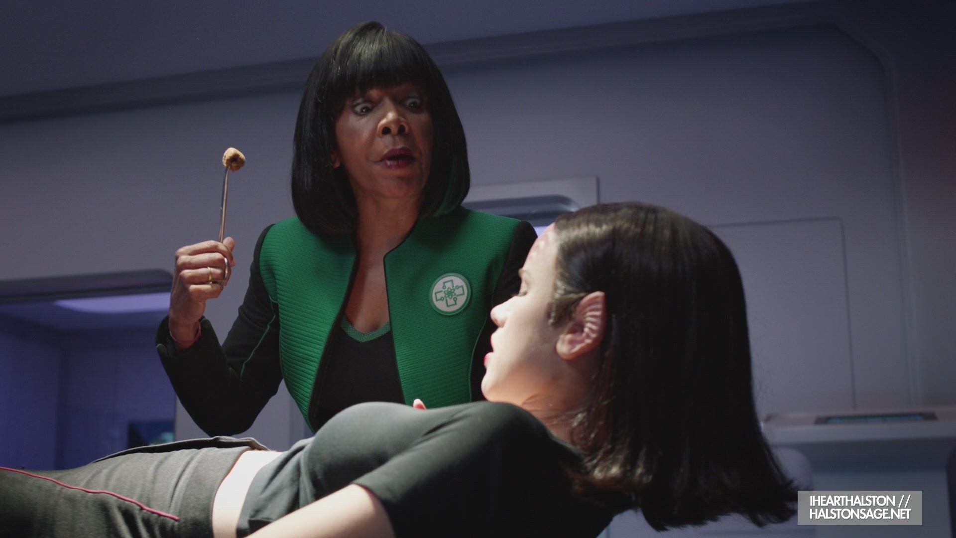 iHeartHalston_HalstonSageNet_TheOrville1x10Screencaps_590.jpg