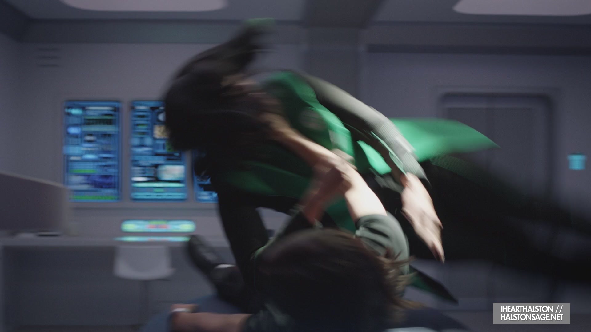 iHeartHalston_HalstonSageNet_TheOrville1x10Screencaps_605.jpg