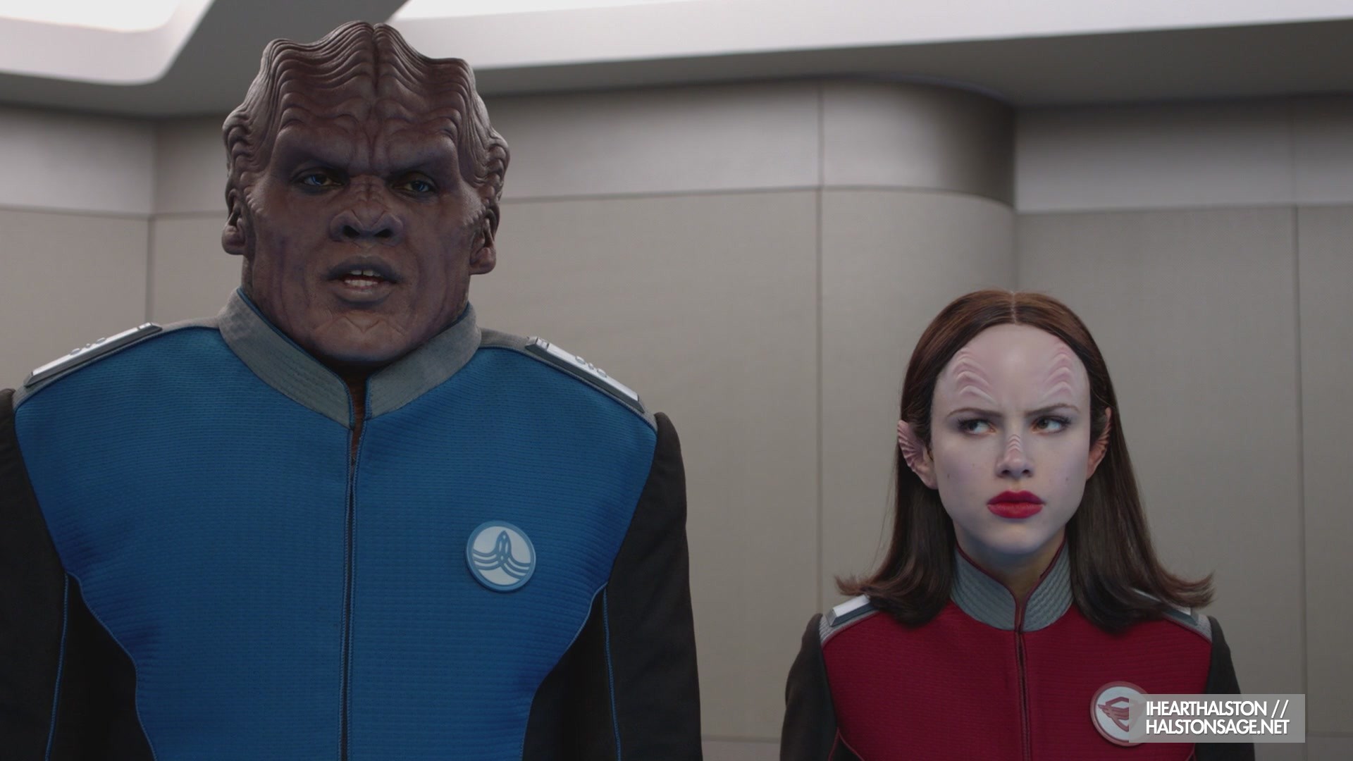 iHeartHalston_HalstonSageNet_TheOrville1x10Screencaps_618.jpg