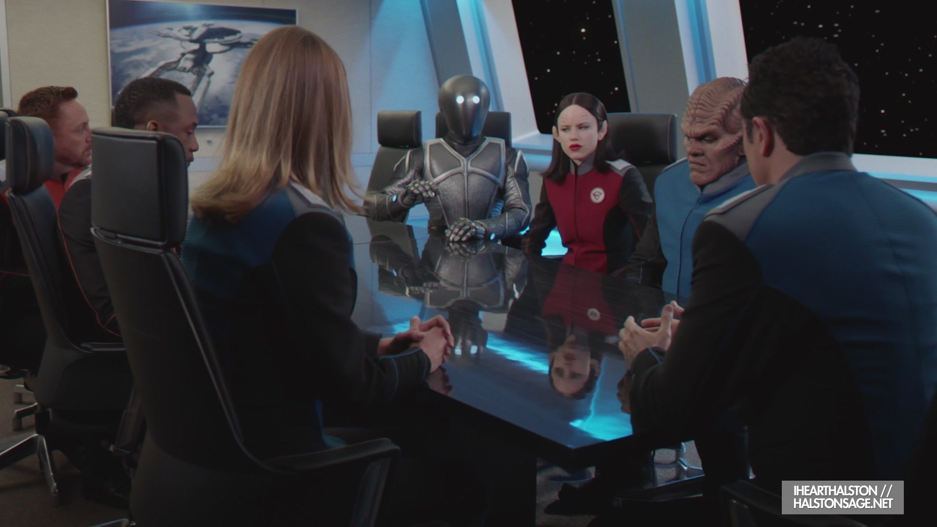 iHeartHalston_HalstonSageNet_TheOrville1x10Screencaps_633.jpg