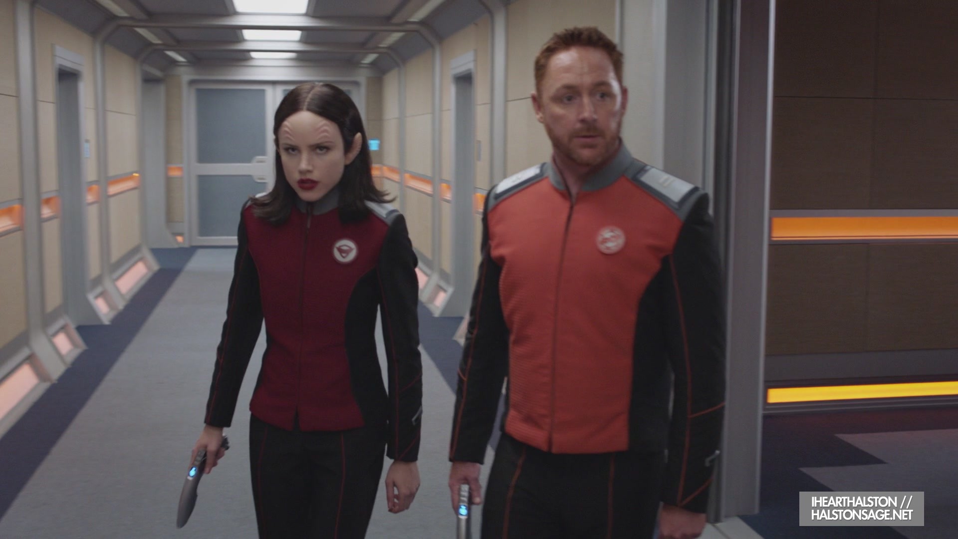 iHeartHalston_HalstonSageNet_TheOrville1x10Screencaps_663.jpg