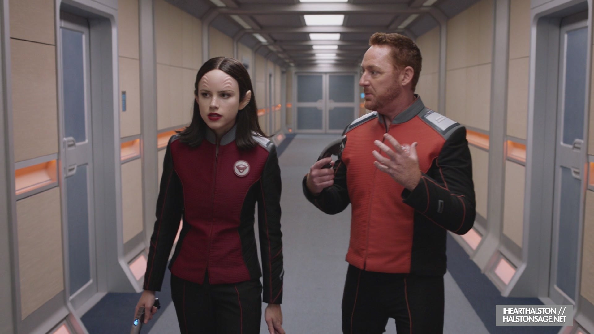 iHeartHalston_HalstonSageNet_TheOrville1x10Screencaps_676.jpg