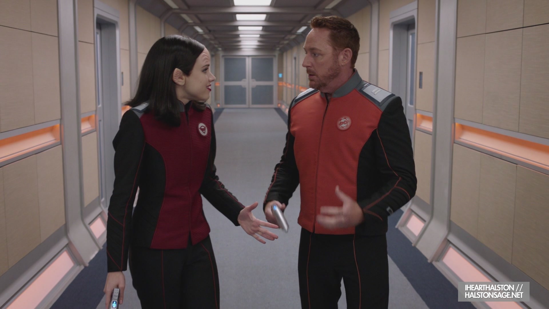 iHeartHalston_HalstonSageNet_TheOrville1x10Screencaps_679.jpg