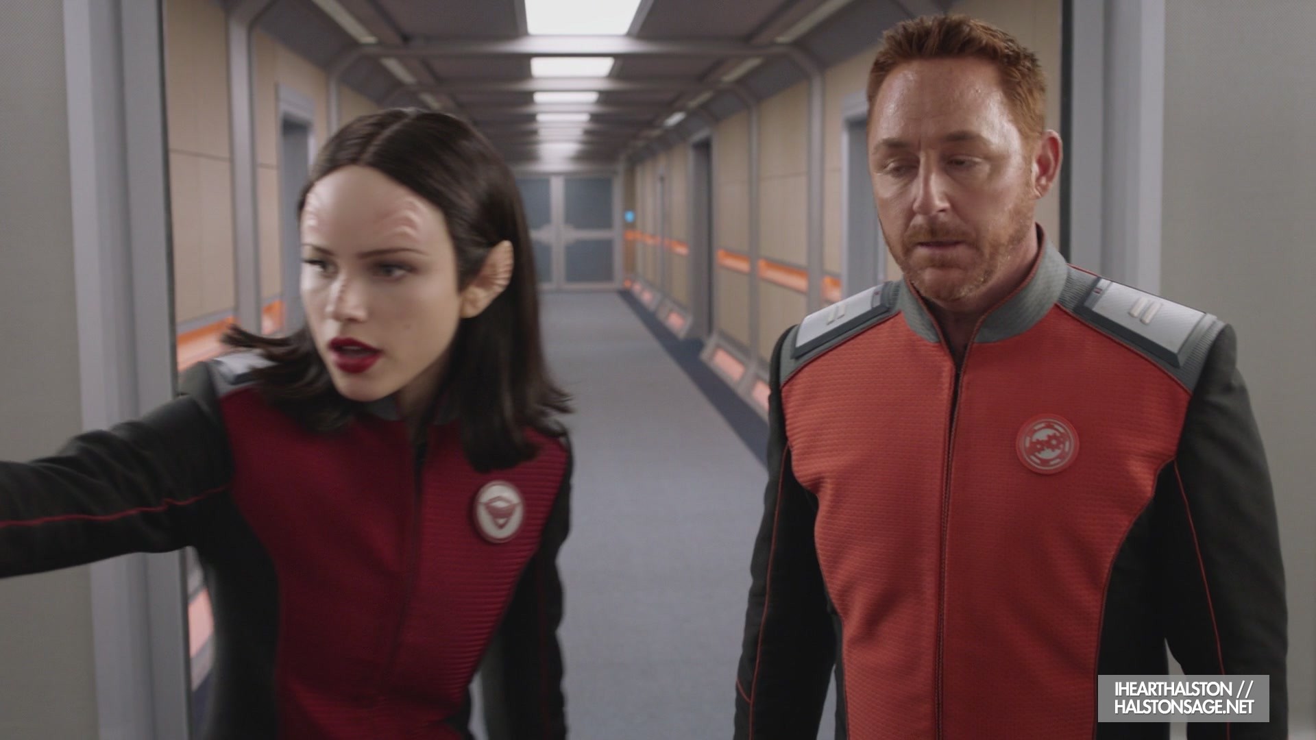 iHeartHalston_HalstonSageNet_TheOrville1x10Screencaps_685.jpg