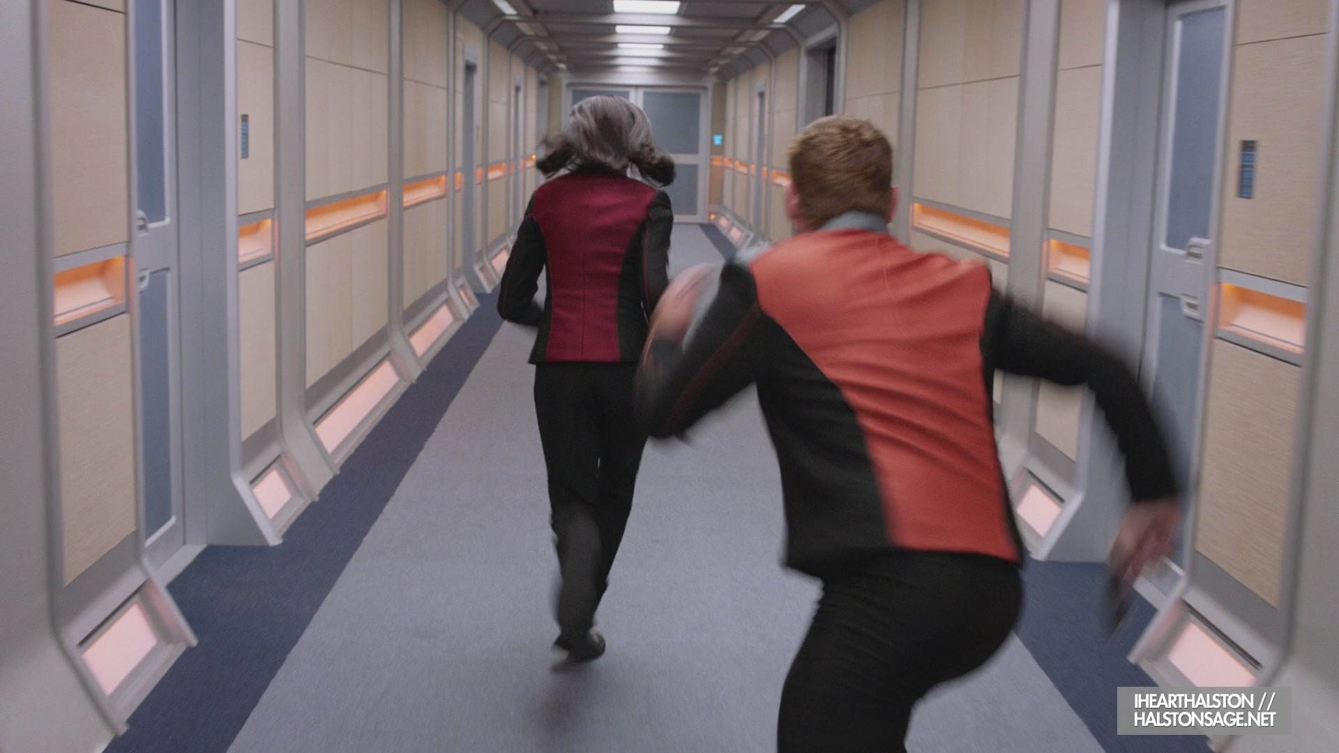 iHeartHalston_HalstonSageNet_TheOrville1x10Screencaps_710.jpg