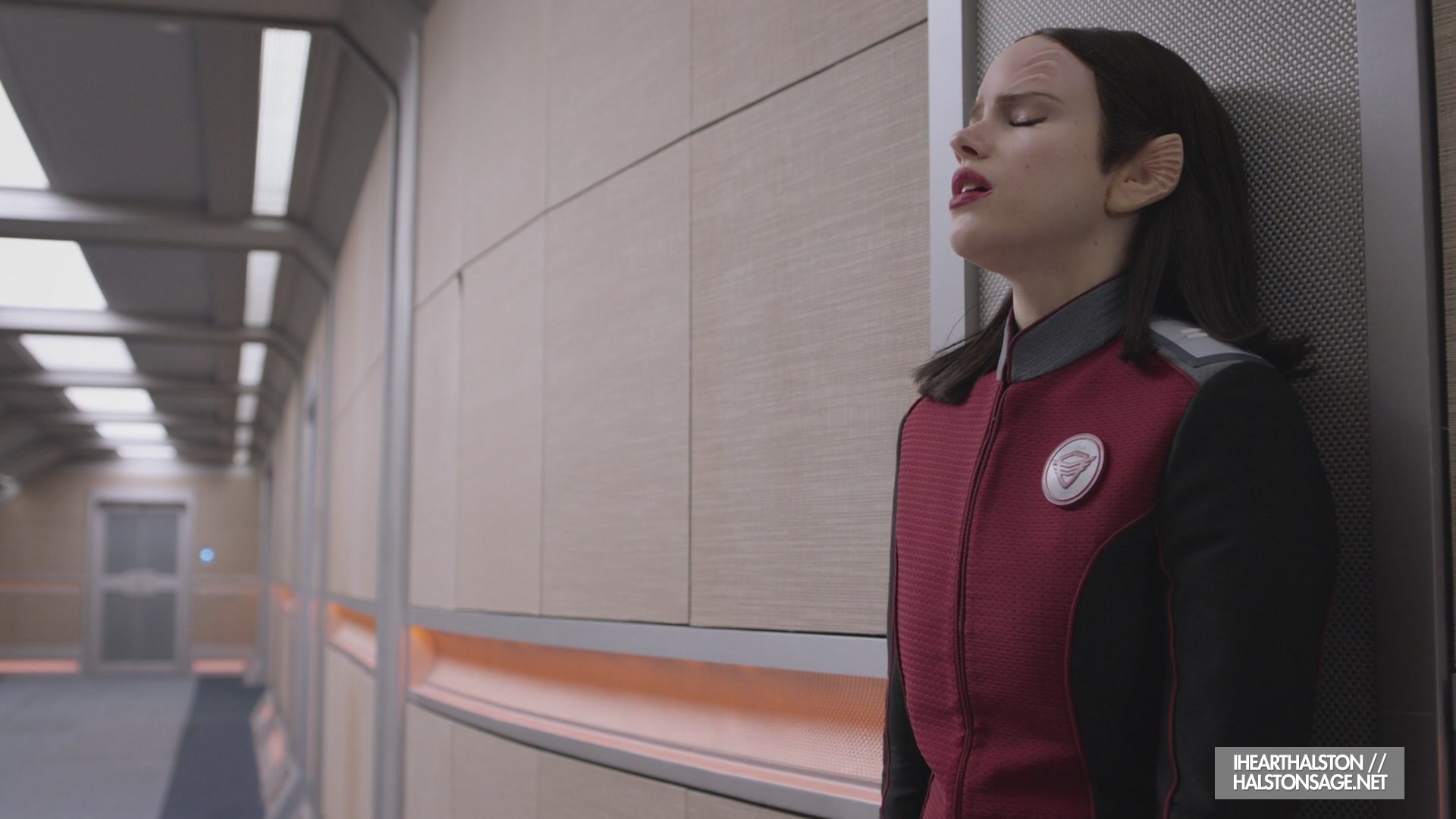 iHeartHalston_HalstonSageNet_TheOrville1x10Screencaps_728.jpg