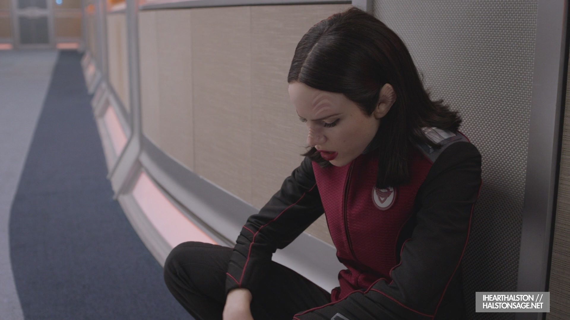 iHeartHalston_HalstonSageNet_TheOrville1x10Screencaps_734.jpg