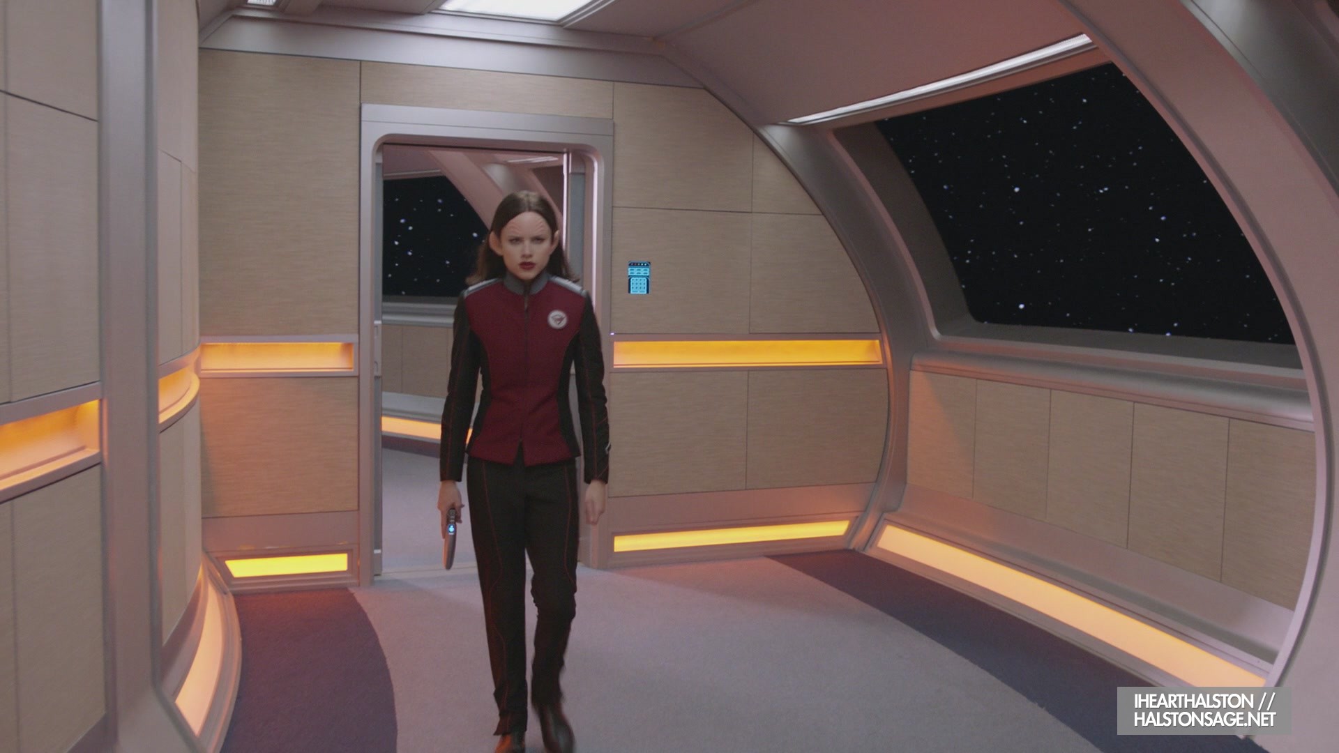 iHeartHalston_HalstonSageNet_TheOrville1x10Screencaps_747.jpg