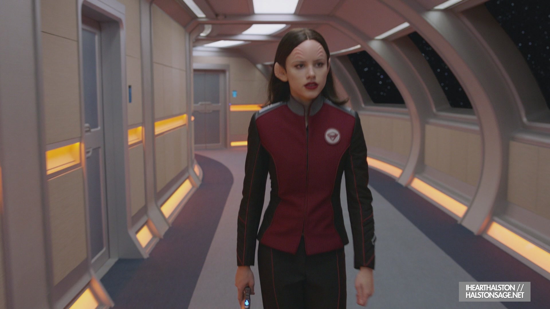 iHeartHalston_HalstonSageNet_TheOrville1x10Screencaps_752.jpg