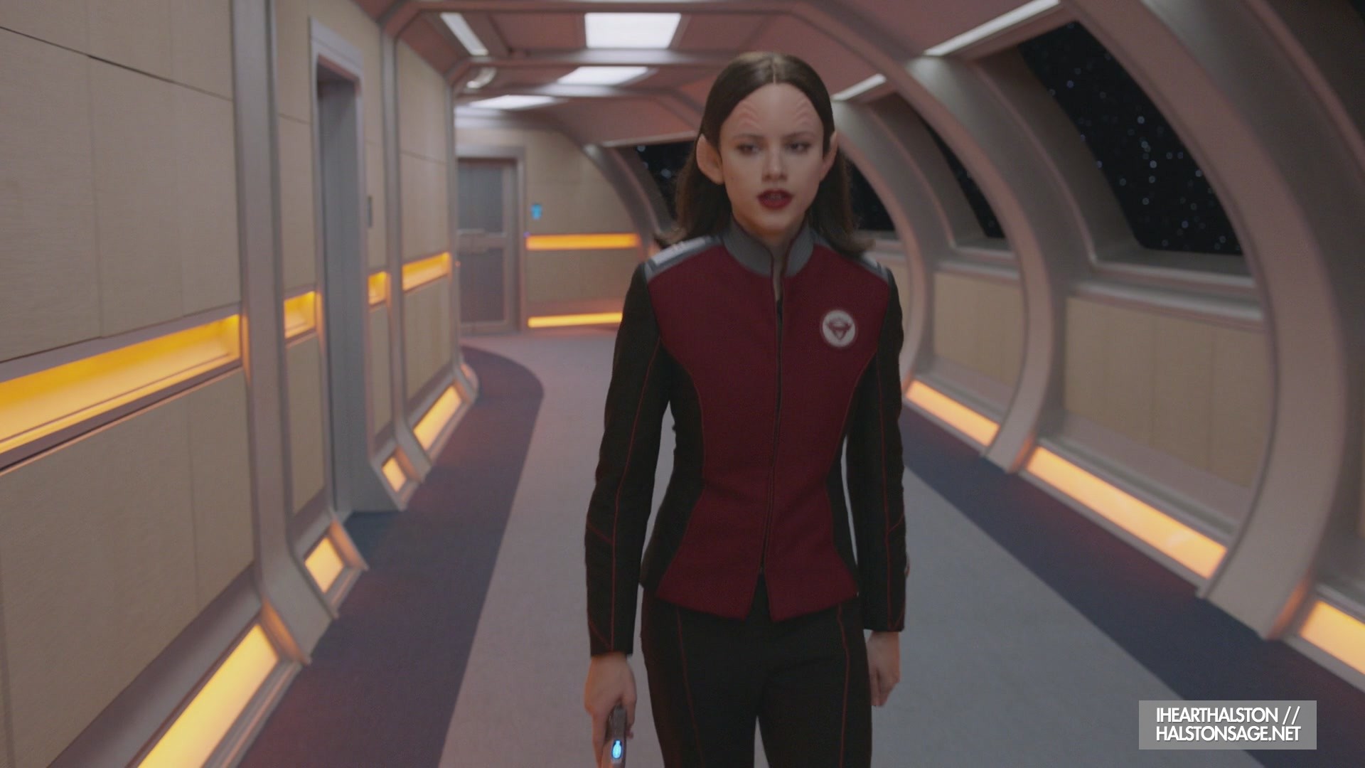 iHeartHalston_HalstonSageNet_TheOrville1x10Screencaps_753.jpg