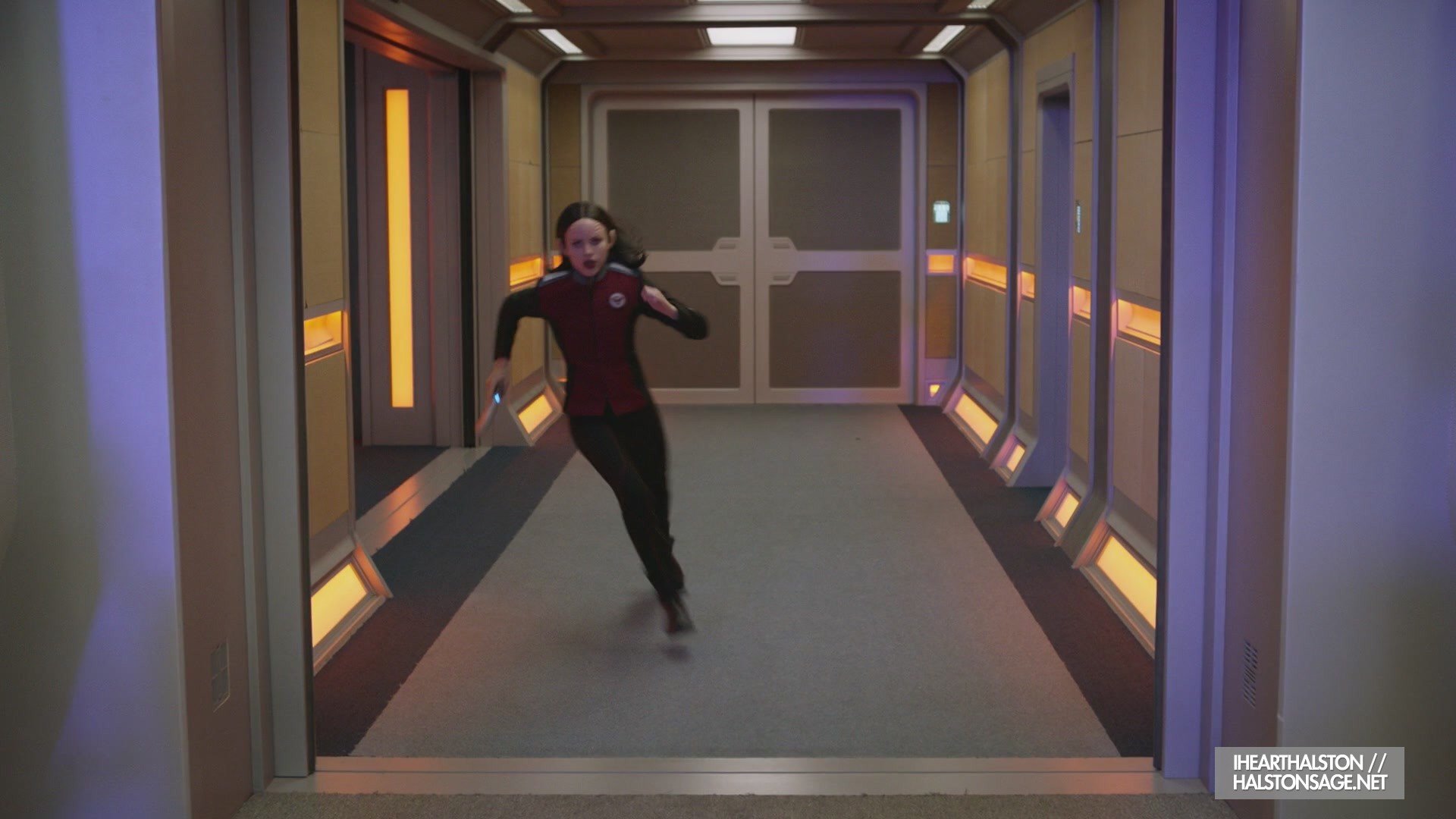 iHeartHalston_HalstonSageNet_TheOrville1x10Screencaps_757.jpg