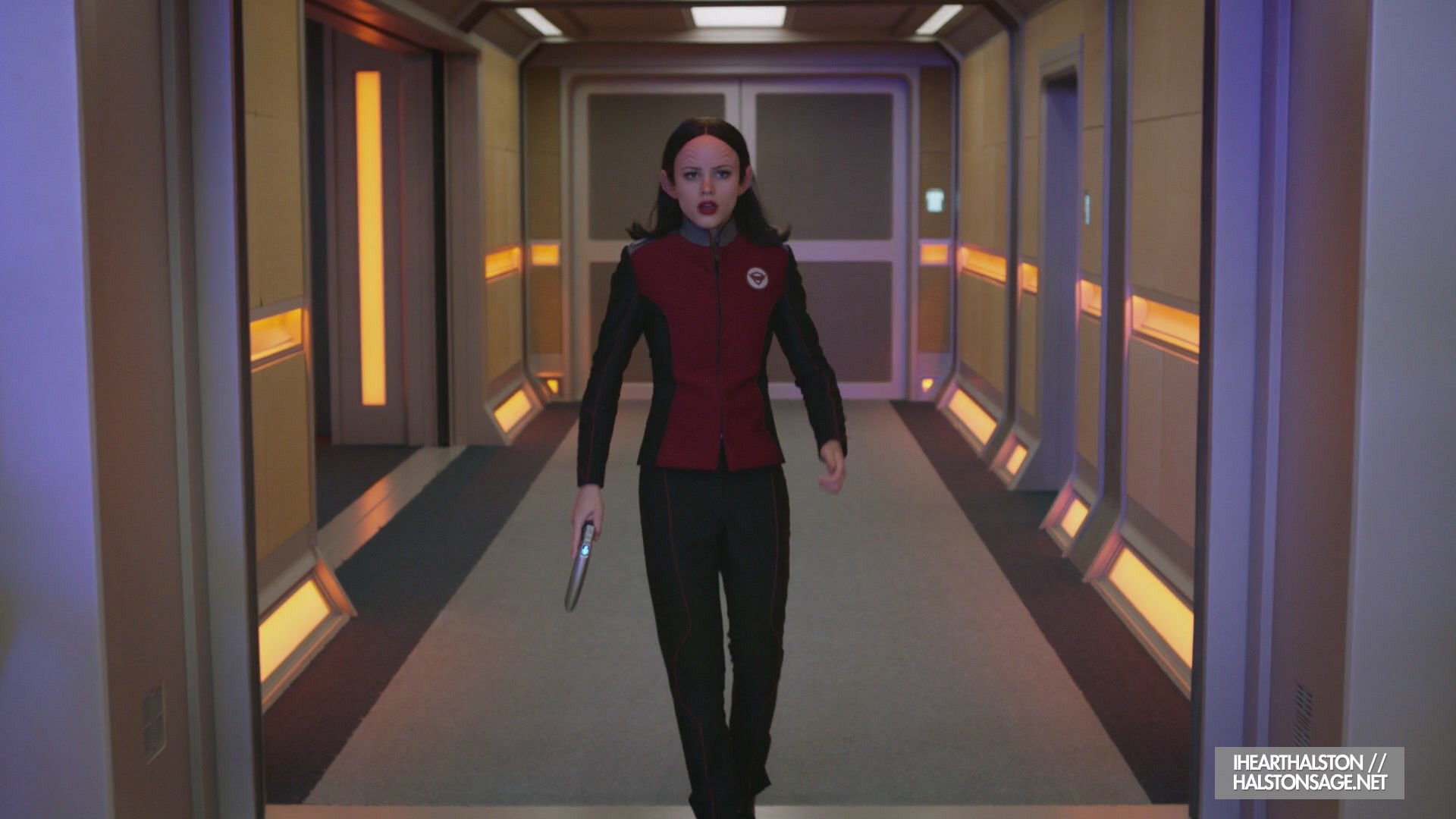 iHeartHalston_HalstonSageNet_TheOrville1x10Screencaps_758.jpg