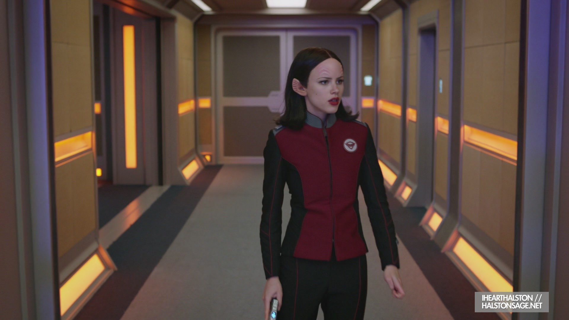 iHeartHalston_HalstonSageNet_TheOrville1x10Screencaps_759.jpg