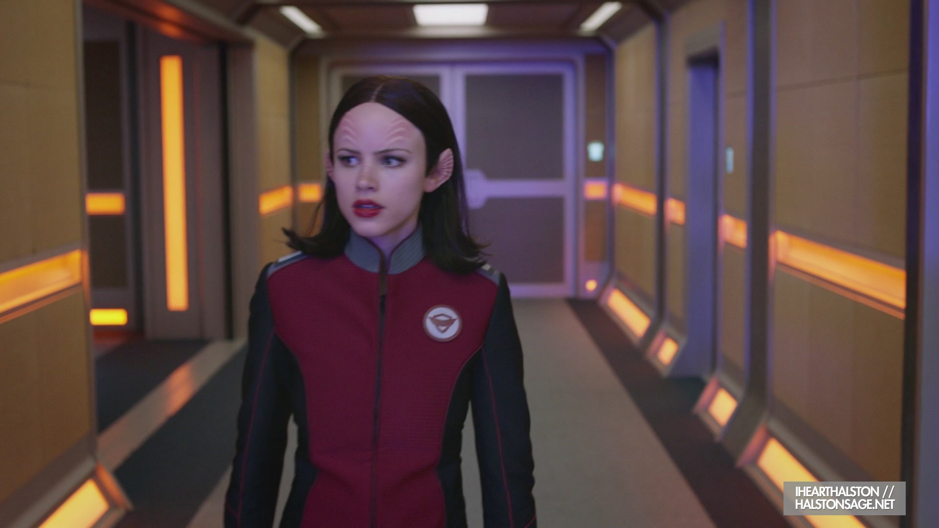 iHeartHalston_HalstonSageNet_TheOrville1x10Screencaps_760.jpg