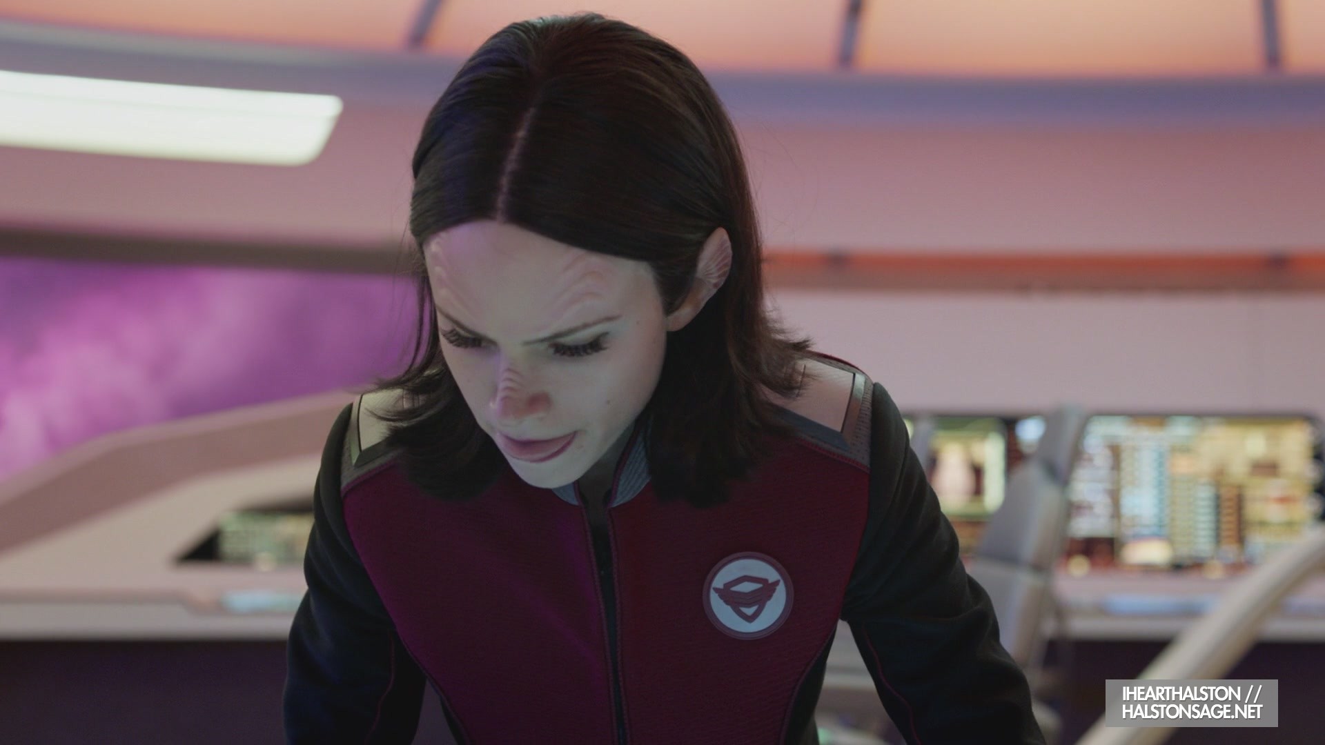 iHeartHalston_HalstonSageNet_TheOrville1x10Screencaps_770.jpg