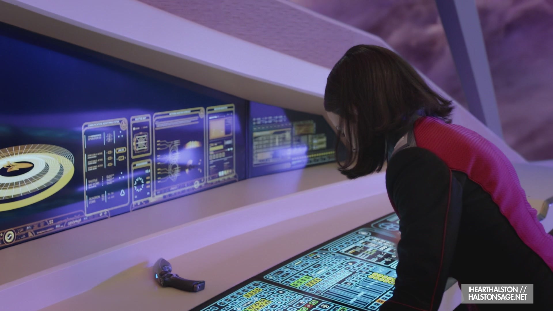 iHeartHalston_HalstonSageNet_TheOrville1x10Screencaps_779.jpg