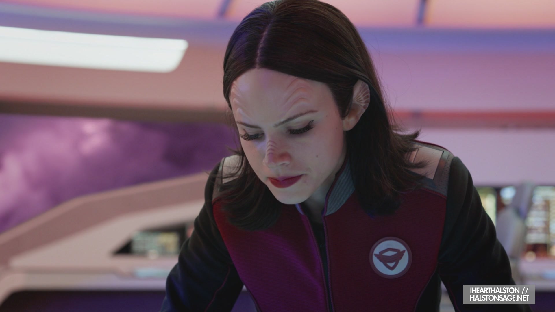 iHeartHalston_HalstonSageNet_TheOrville1x10Screencaps_781.jpg