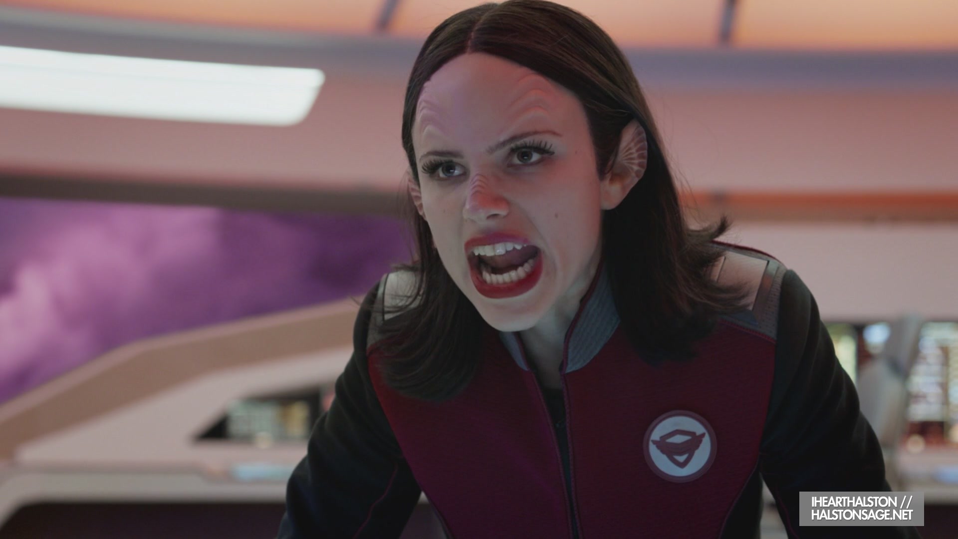 iHeartHalston_HalstonSageNet_TheOrville1x10Screencaps_782.jpg