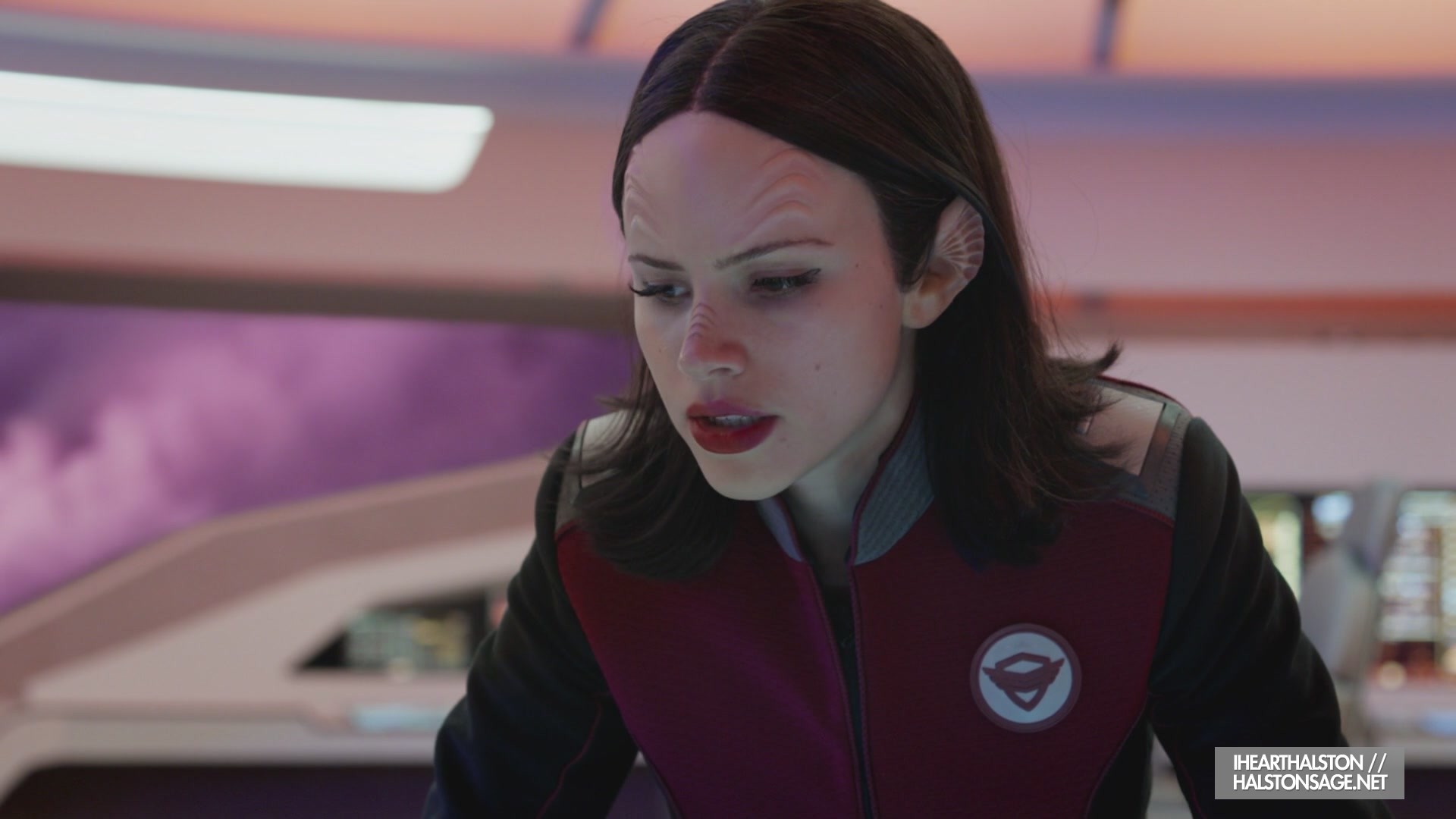 iHeartHalston_HalstonSageNet_TheOrville1x10Screencaps_786.jpg