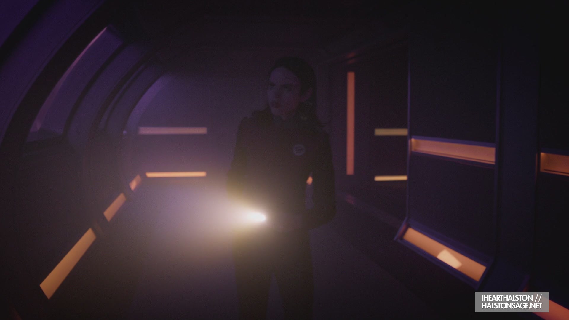 iHeartHalston_HalstonSageNet_TheOrville1x10Screencaps_820.jpg