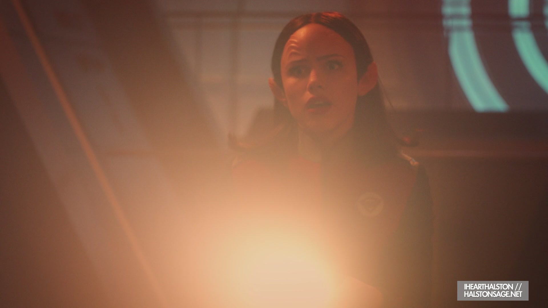 iHeartHalston_HalstonSageNet_TheOrville1x10Screencaps_870.jpg