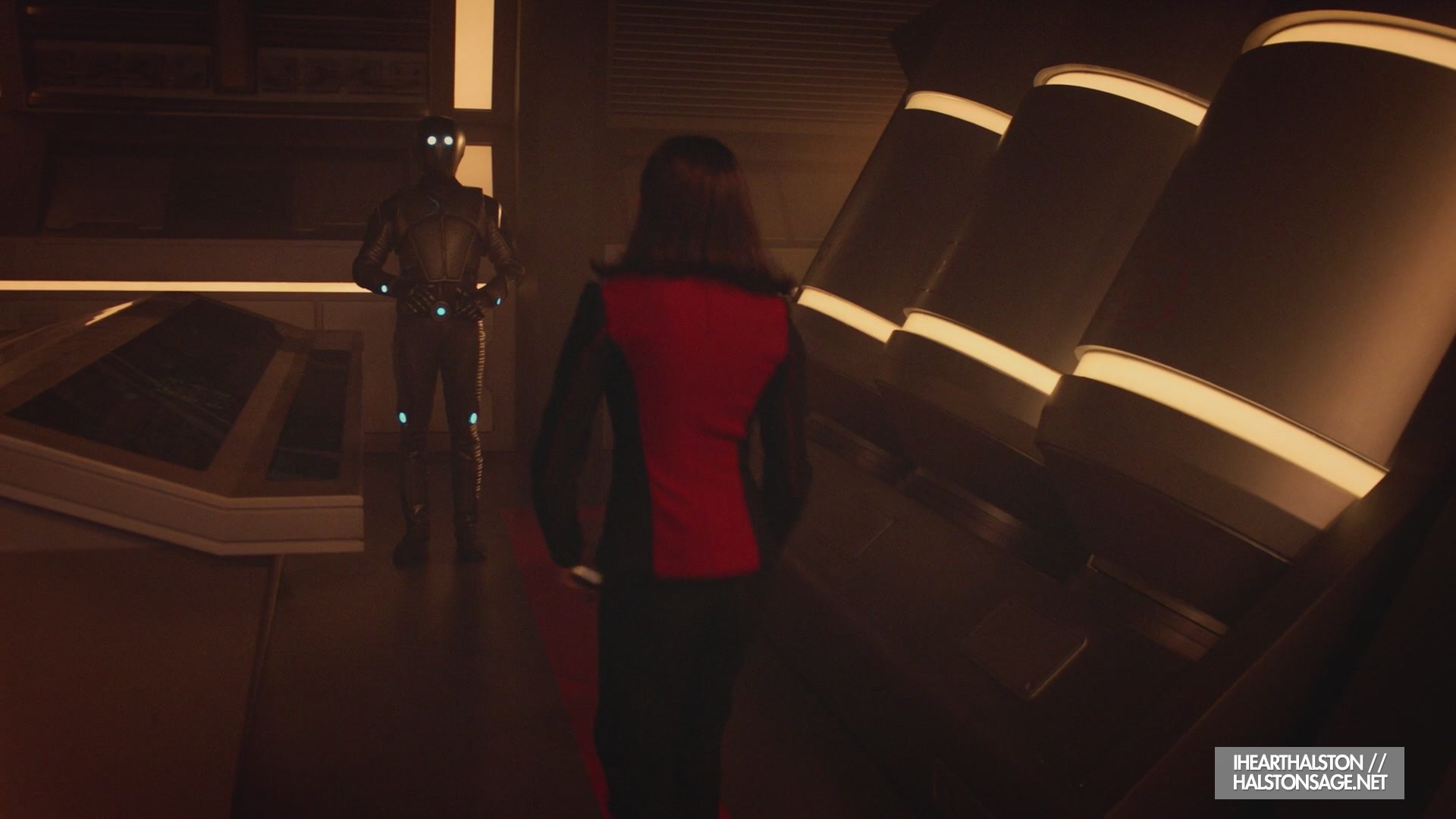 iHeartHalston_HalstonSageNet_TheOrville1x10Screencaps_872.jpg