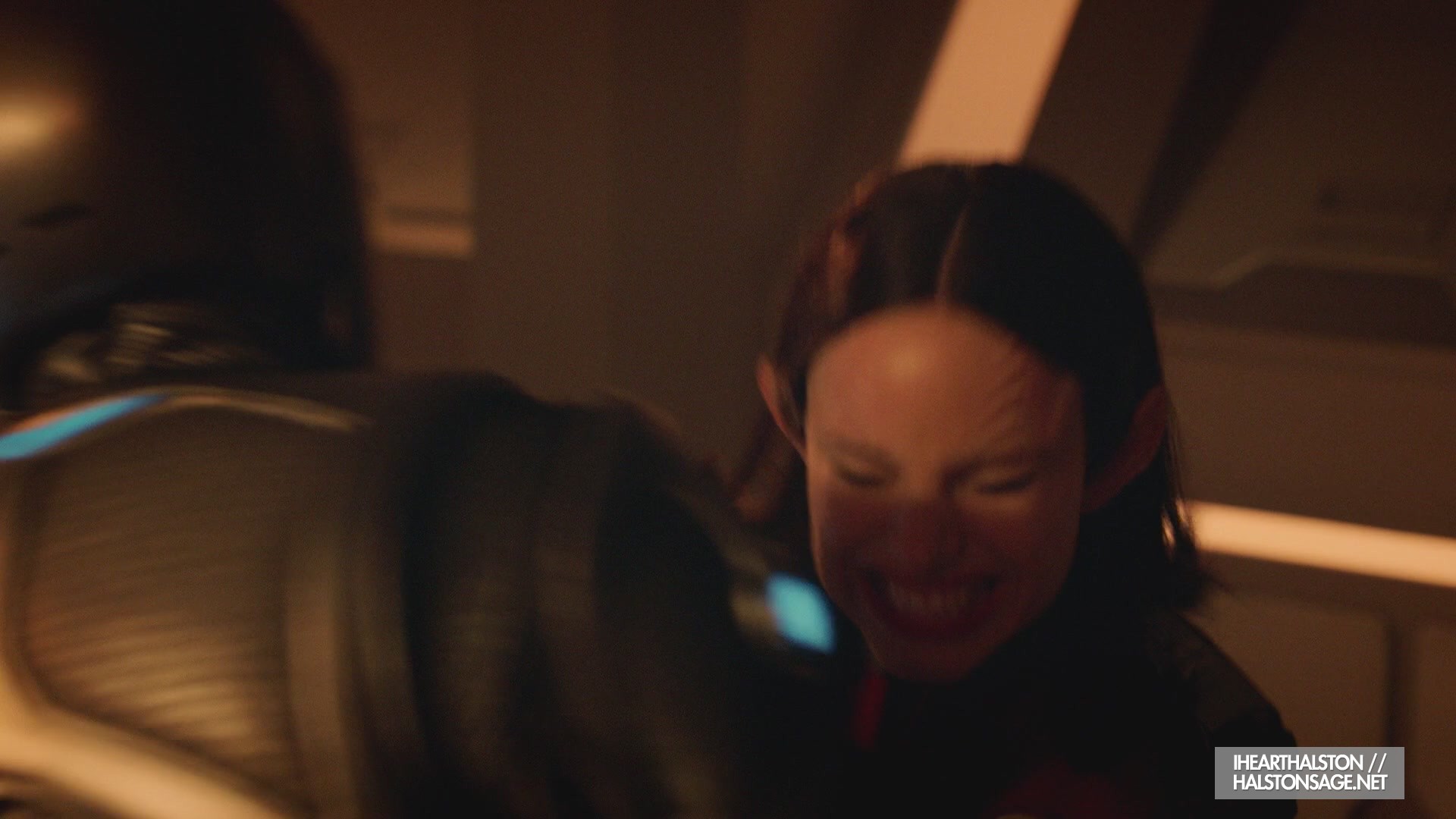 iHeartHalston_HalstonSageNet_TheOrville1x10Screencaps_927.jpg