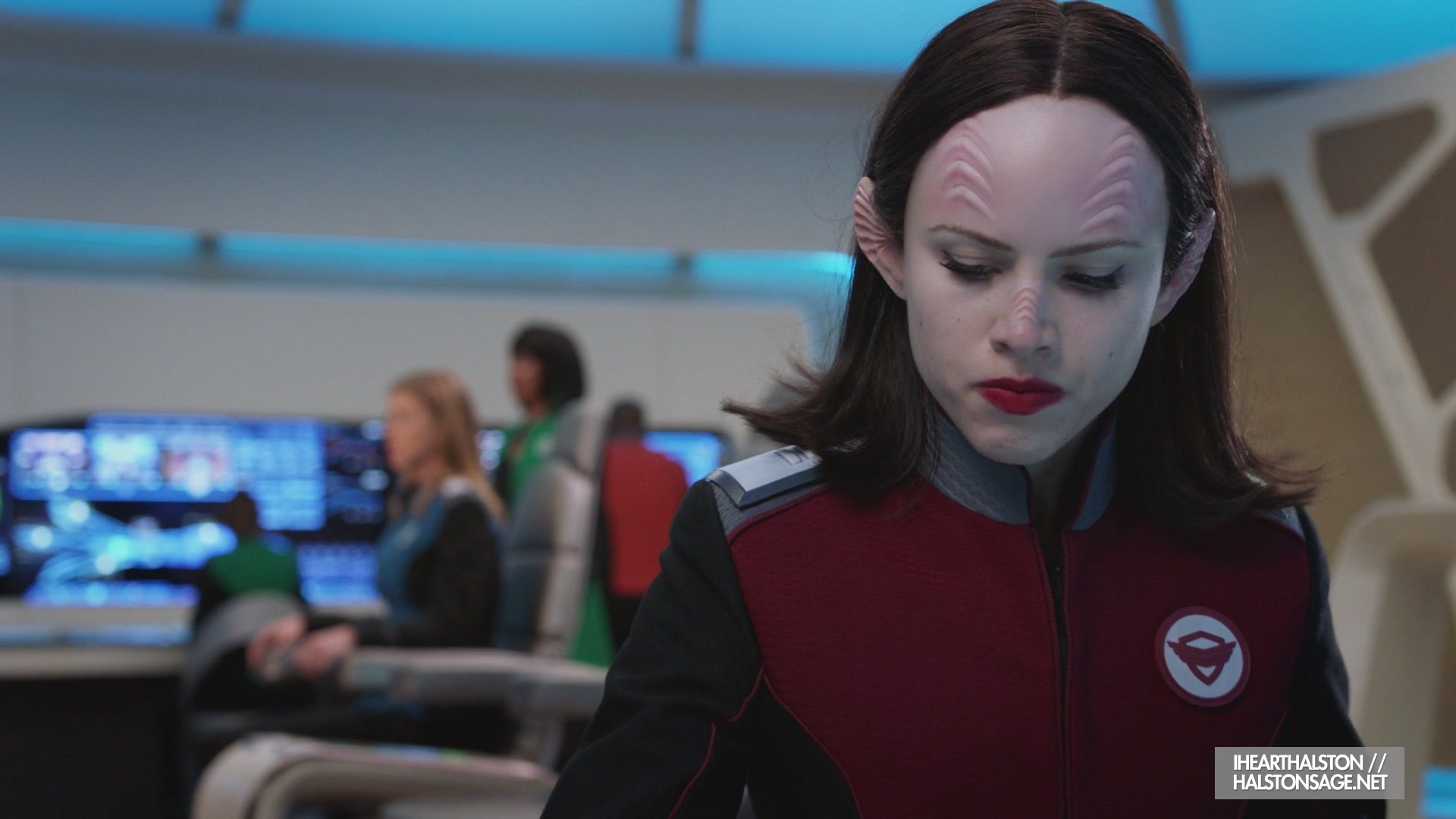 iHeartHalston_HalstonSageNet_TheOrville1x11Screencaps_070.jpg