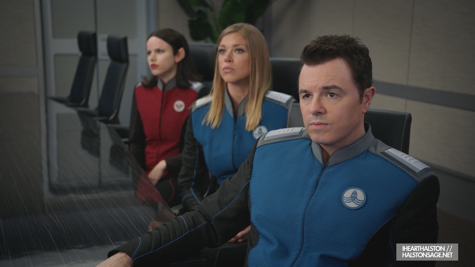 iHeartHalston_HalstonSageNet_TheOrville1x12Screencaps_015.jpg