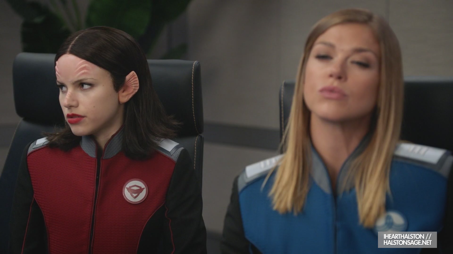 iHeartHalston_HalstonSageNet_TheOrville1x12Screencaps_016.jpg