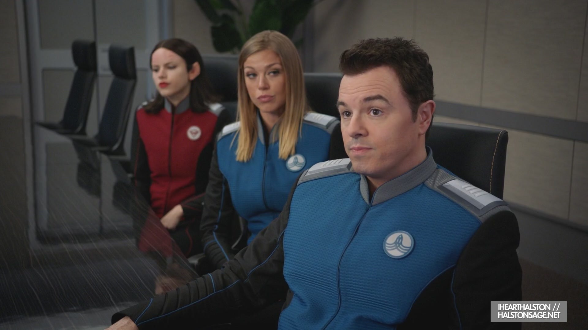 iHeartHalston_HalstonSageNet_TheOrville1x12Screencaps_023.jpg