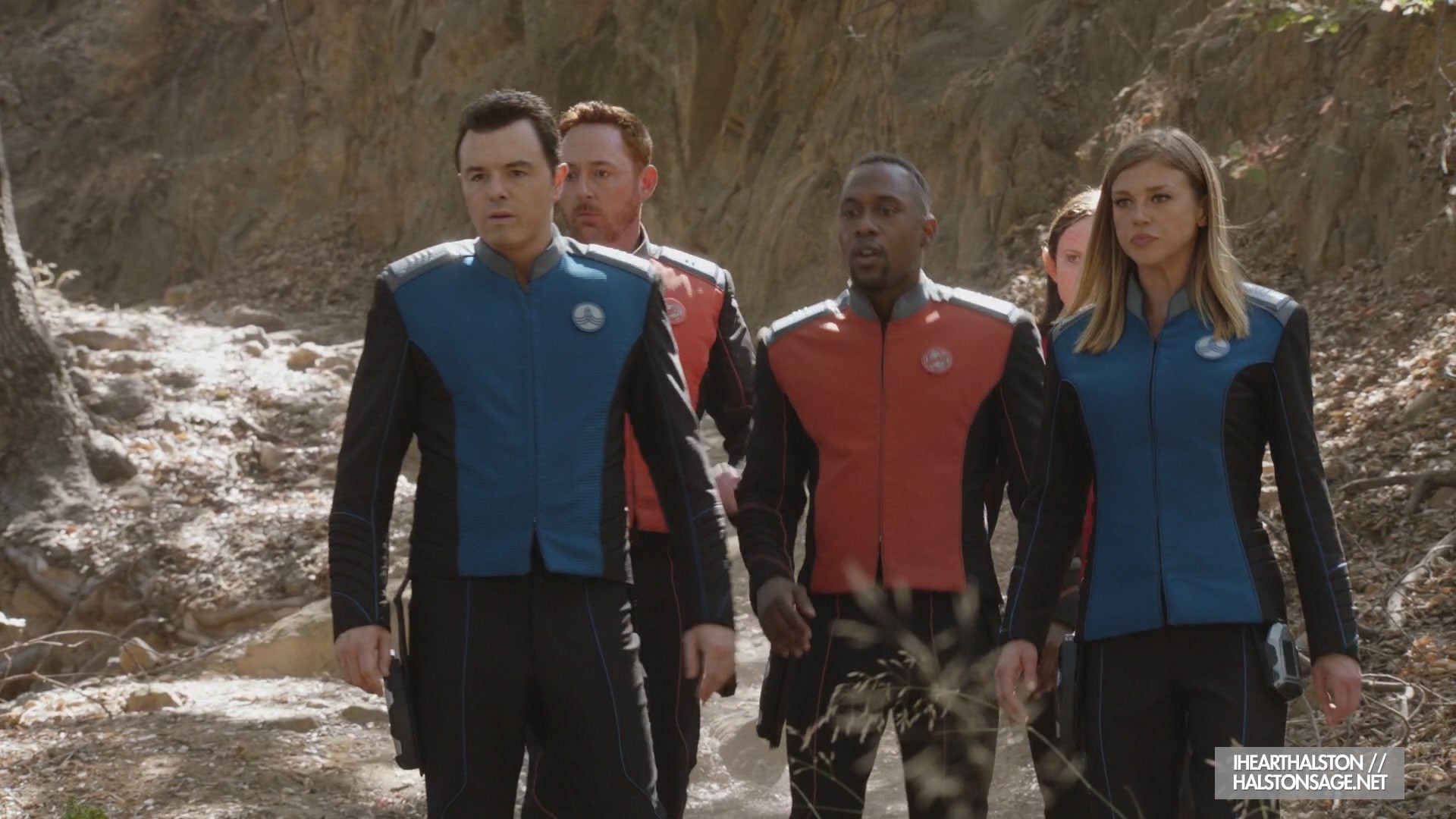 iHeartHalston_HalstonSageNet_TheOrville1x12Screencaps_056.jpg