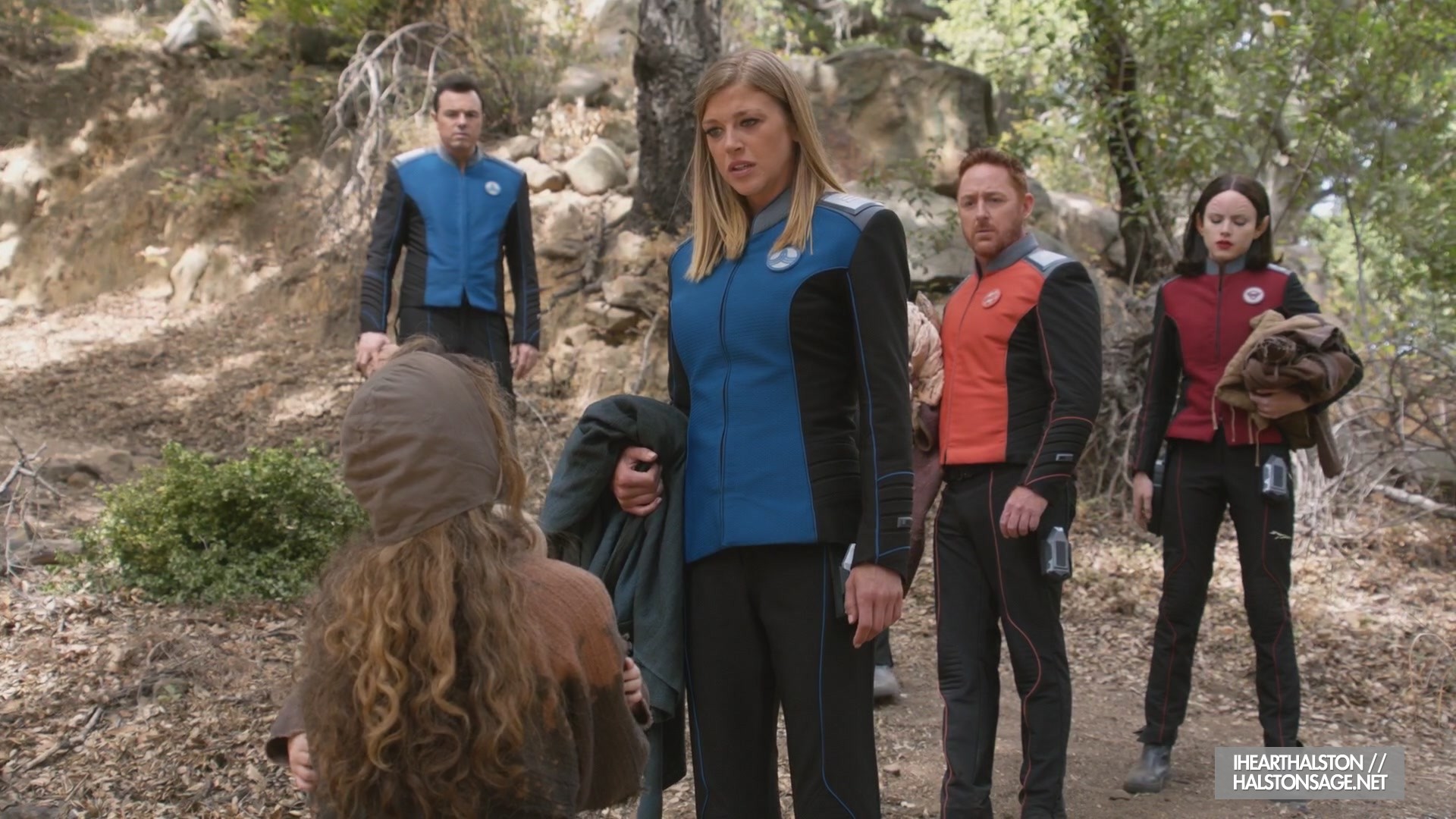 iHeartHalston_HalstonSageNet_TheOrville1x12Screencaps_070.jpg