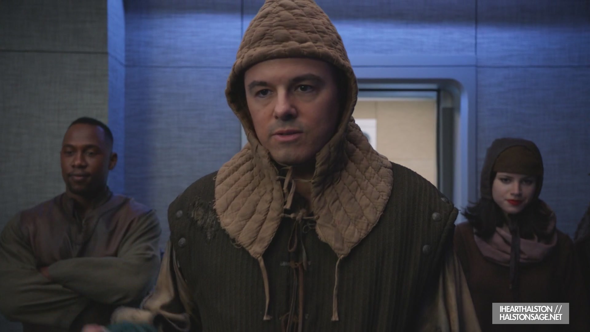 iHeartHalston_HalstonSageNet_TheOrville1x12Screencaps_124.jpg